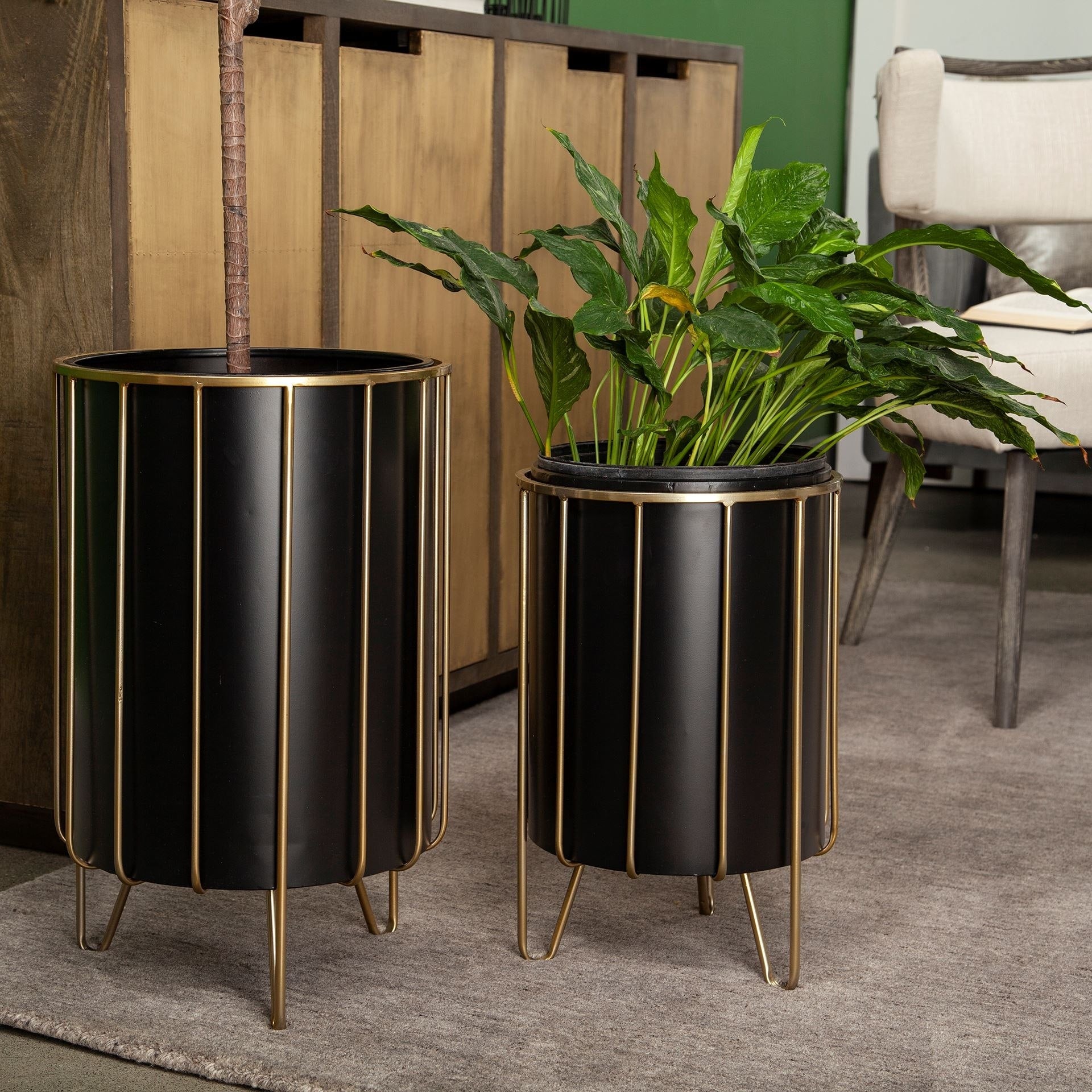 Mercana Pianta Black Metal Plant Stand Set Of 2