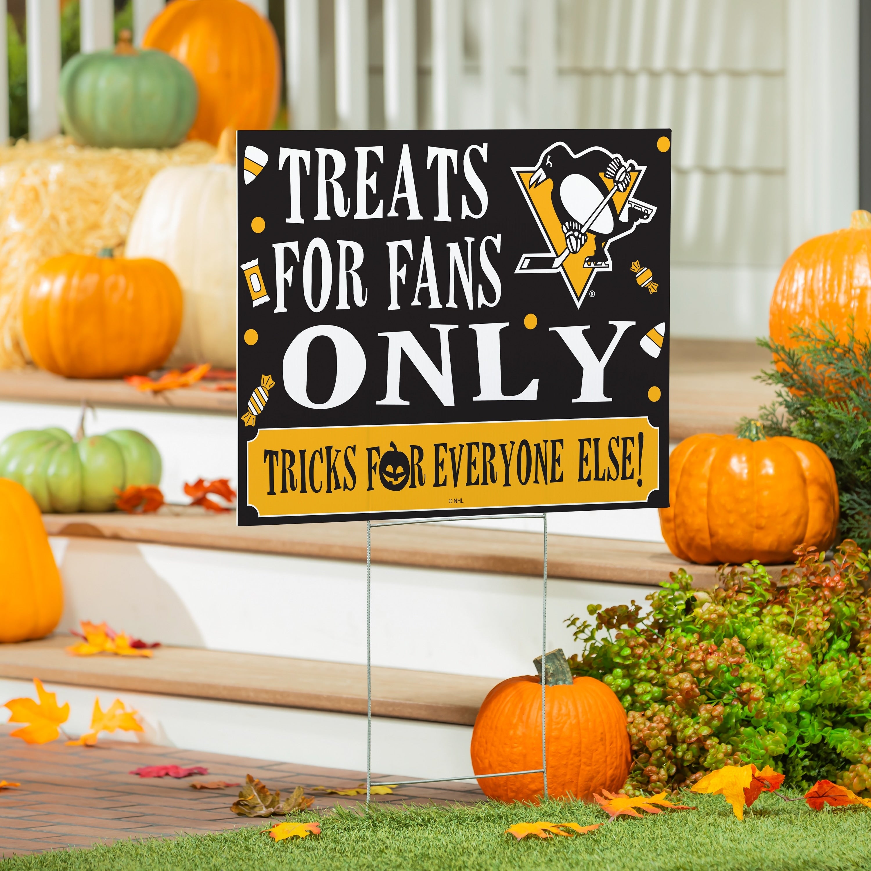Pittsburgh Penguins Yard Sign Halloween Treats For Fans