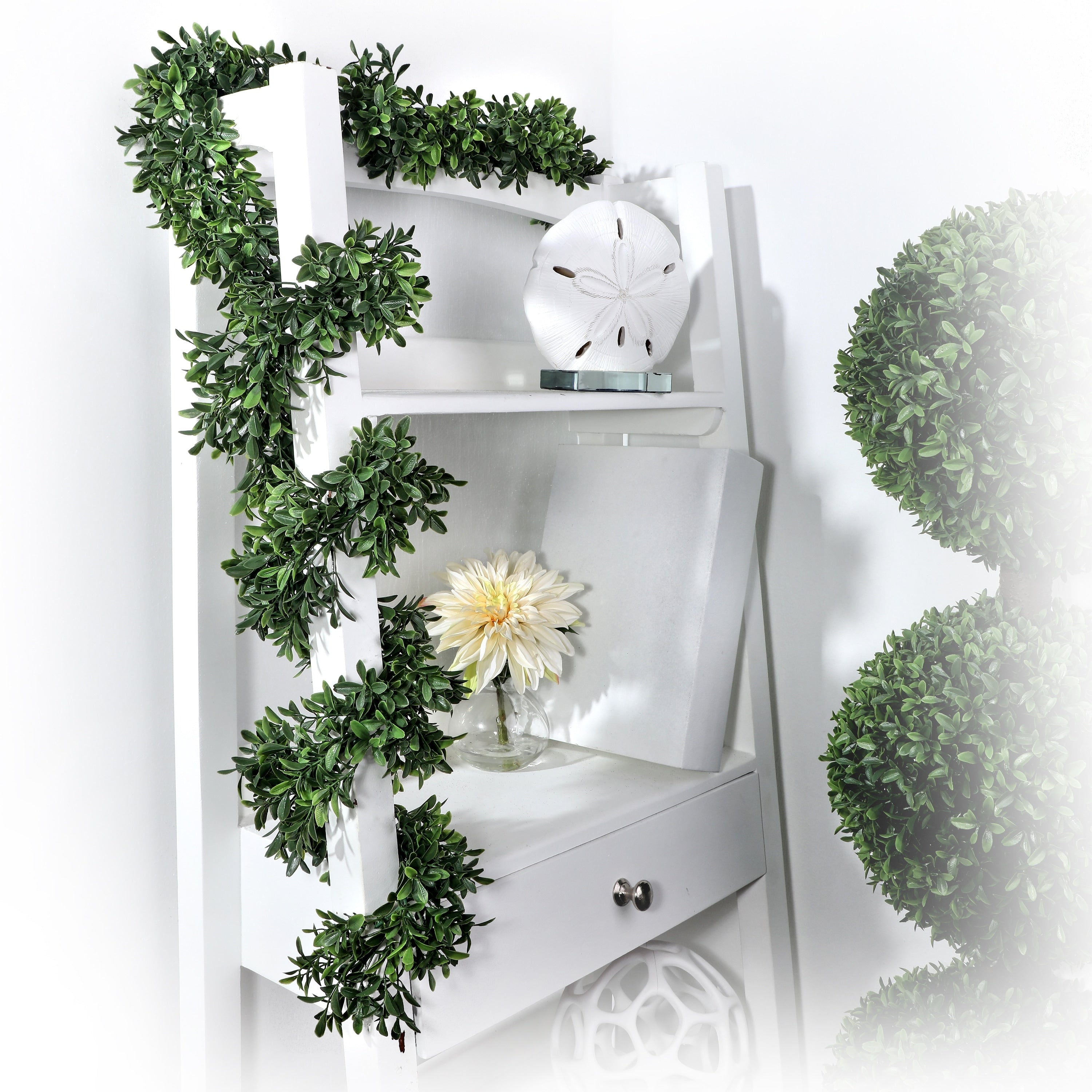 Plastic American Boxwood Garland 6 Uv Rated