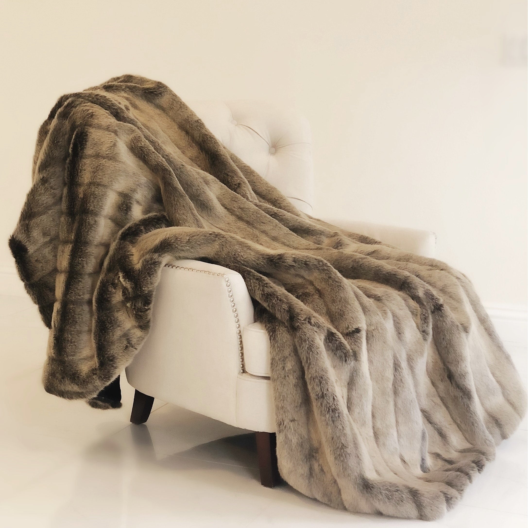 Plutus Frost Mink Dark Brown Faux Fur Luxury Throw
