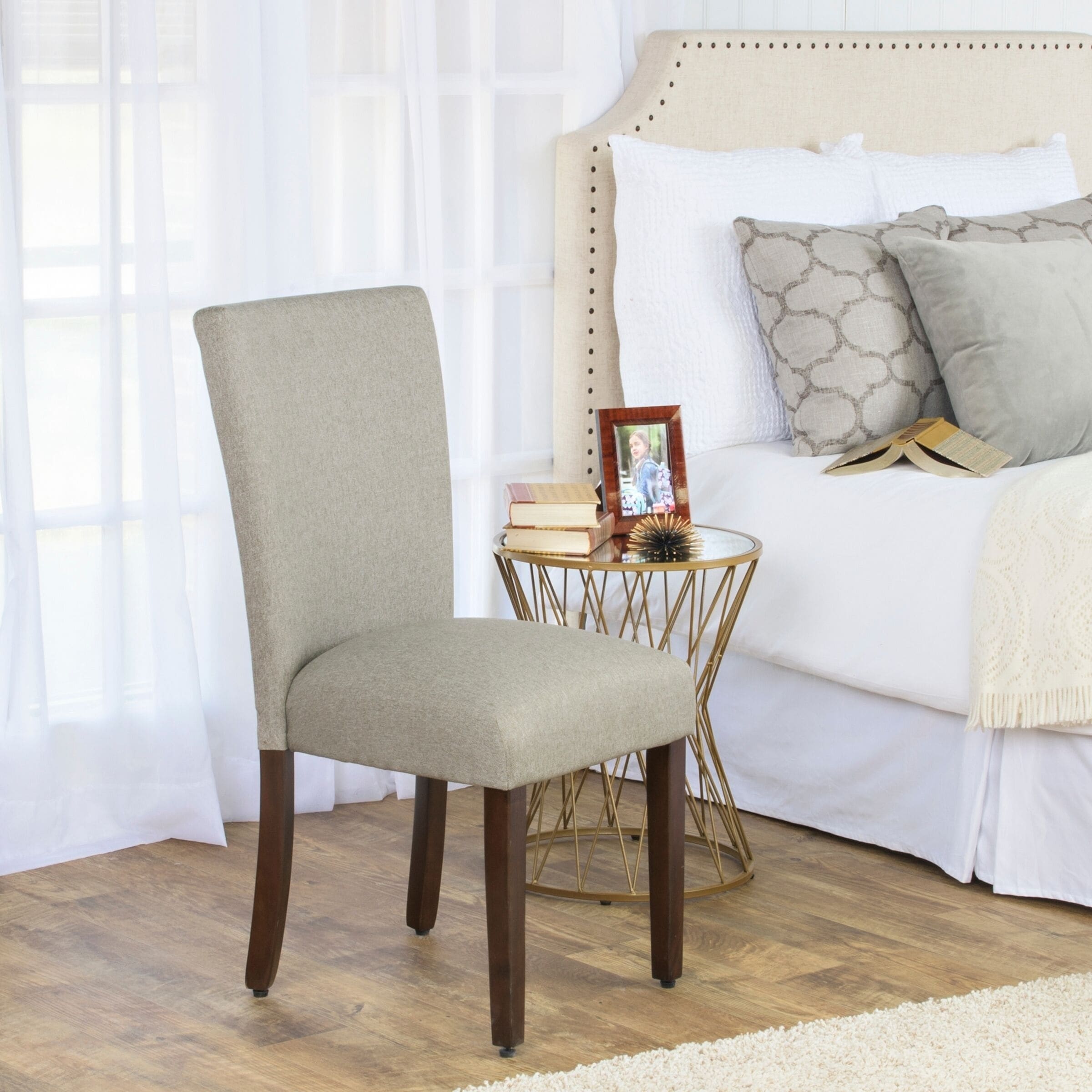 Porch Den Felix Single Chair