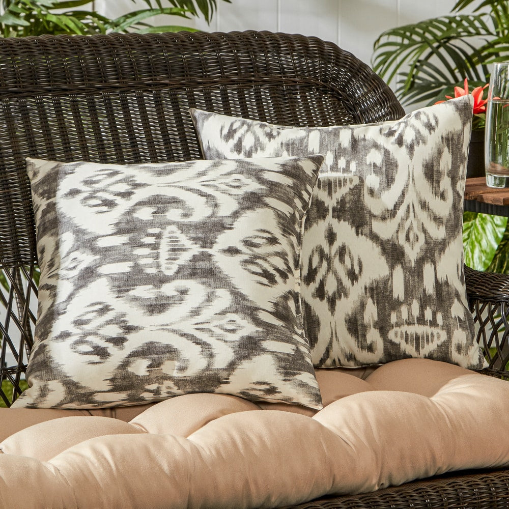 Havenside Home Elizabeth Ikat 17 Inch Outdoor Accent Pillow Set Of 2