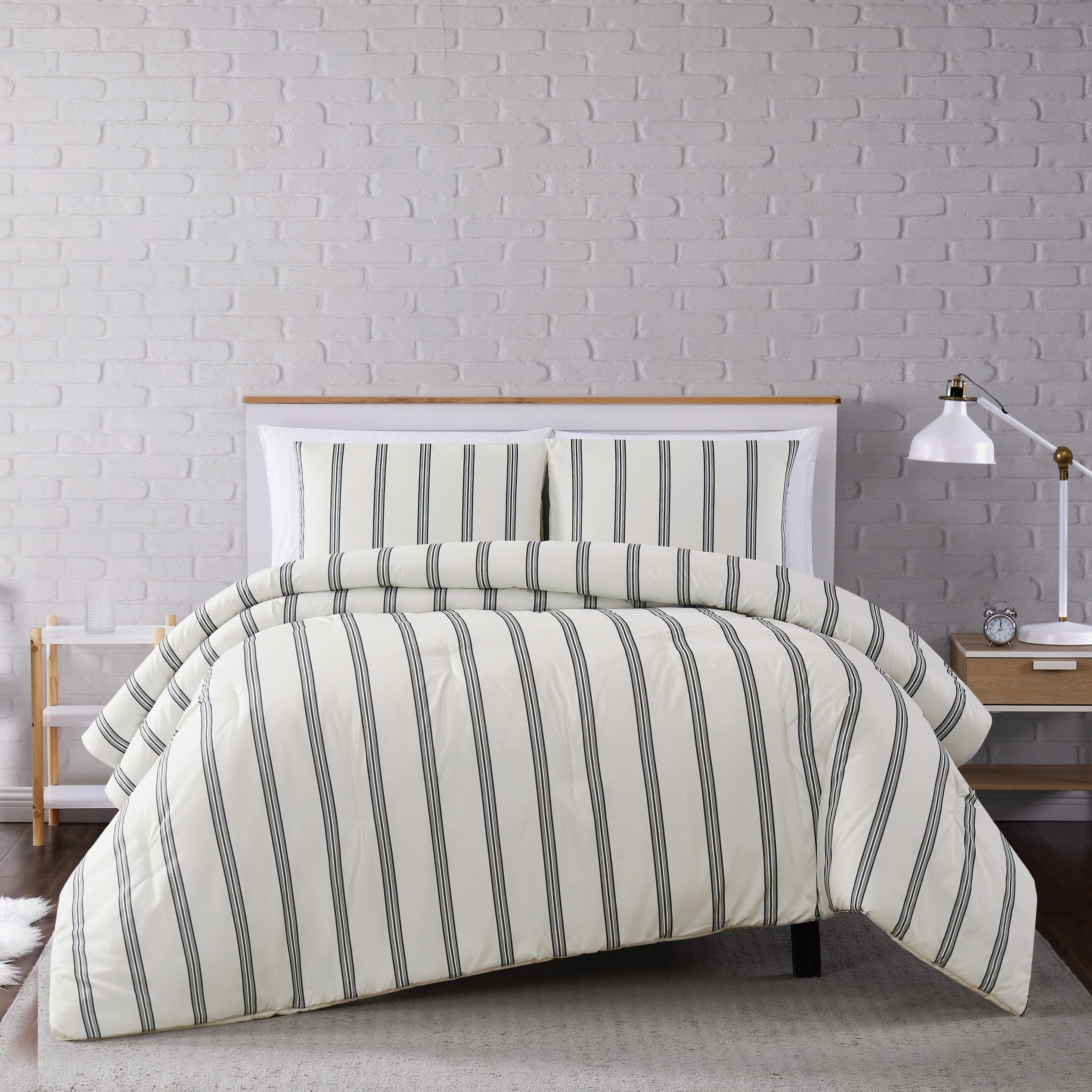 Porch Den Spellman Striped 3 Piececomforter Set