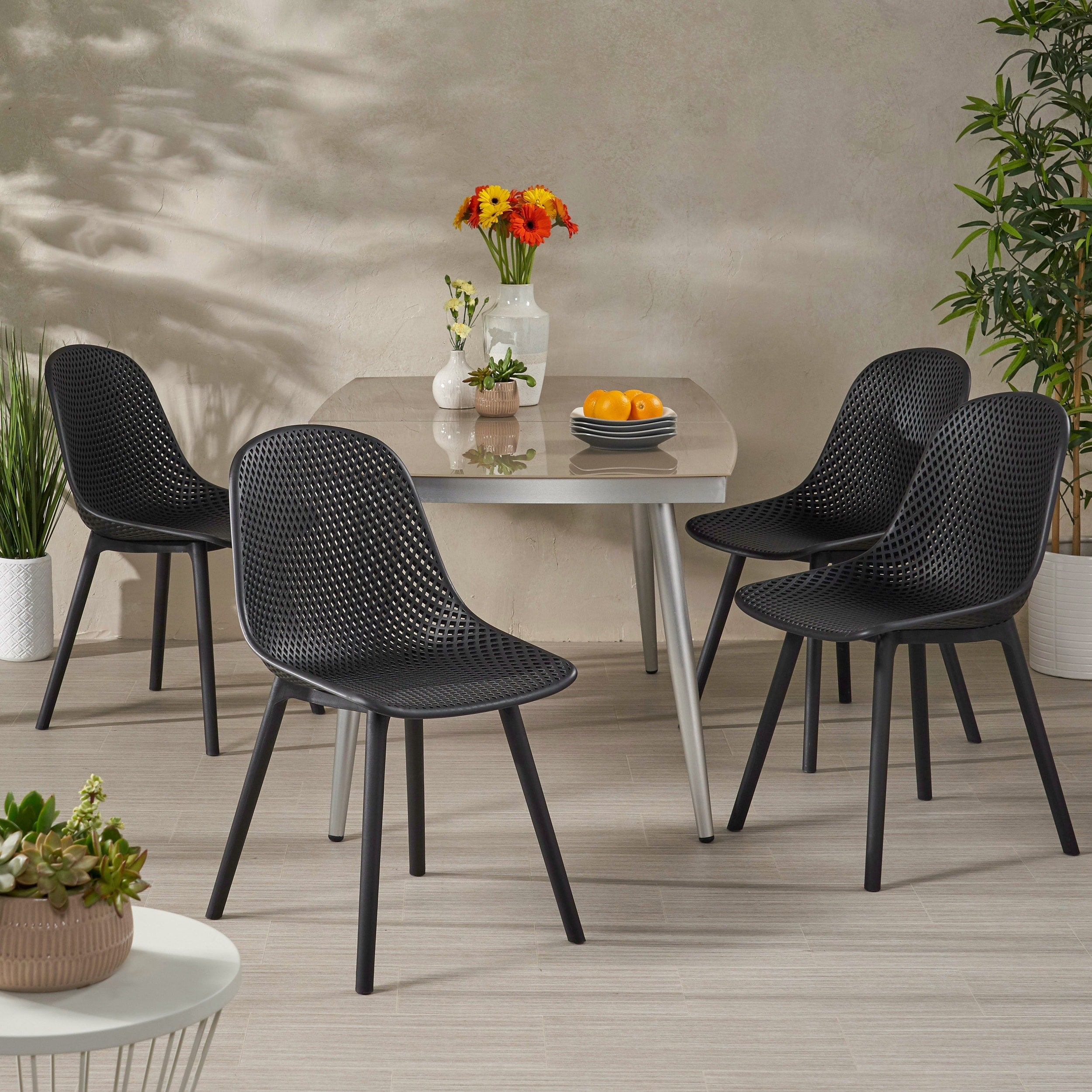 Posey Outdoor Modern Dining Chair Set Of 4 By Christopher Knight Home 18.50 W X 22.50 L X 33.00 H