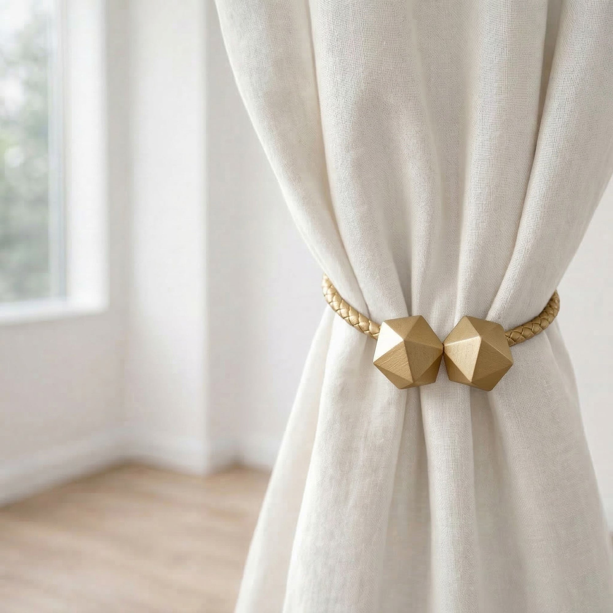 Evideco Wooden Cubic Tieback Twist Geometrik Big Size White