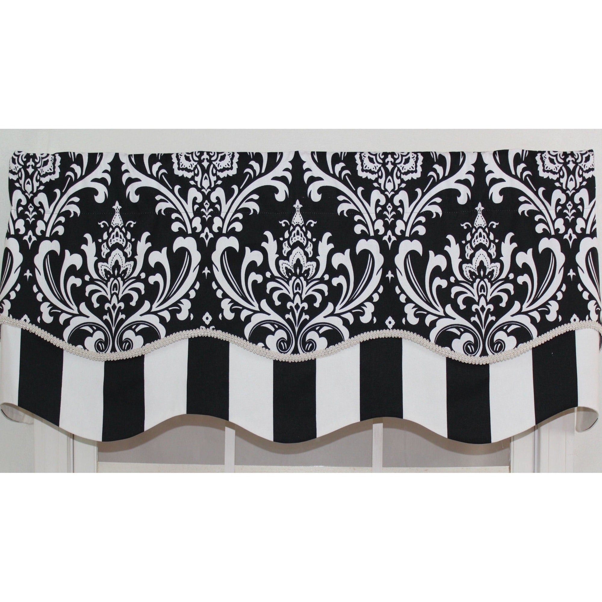 Rlf Home Ozbourne 50 Window Valance