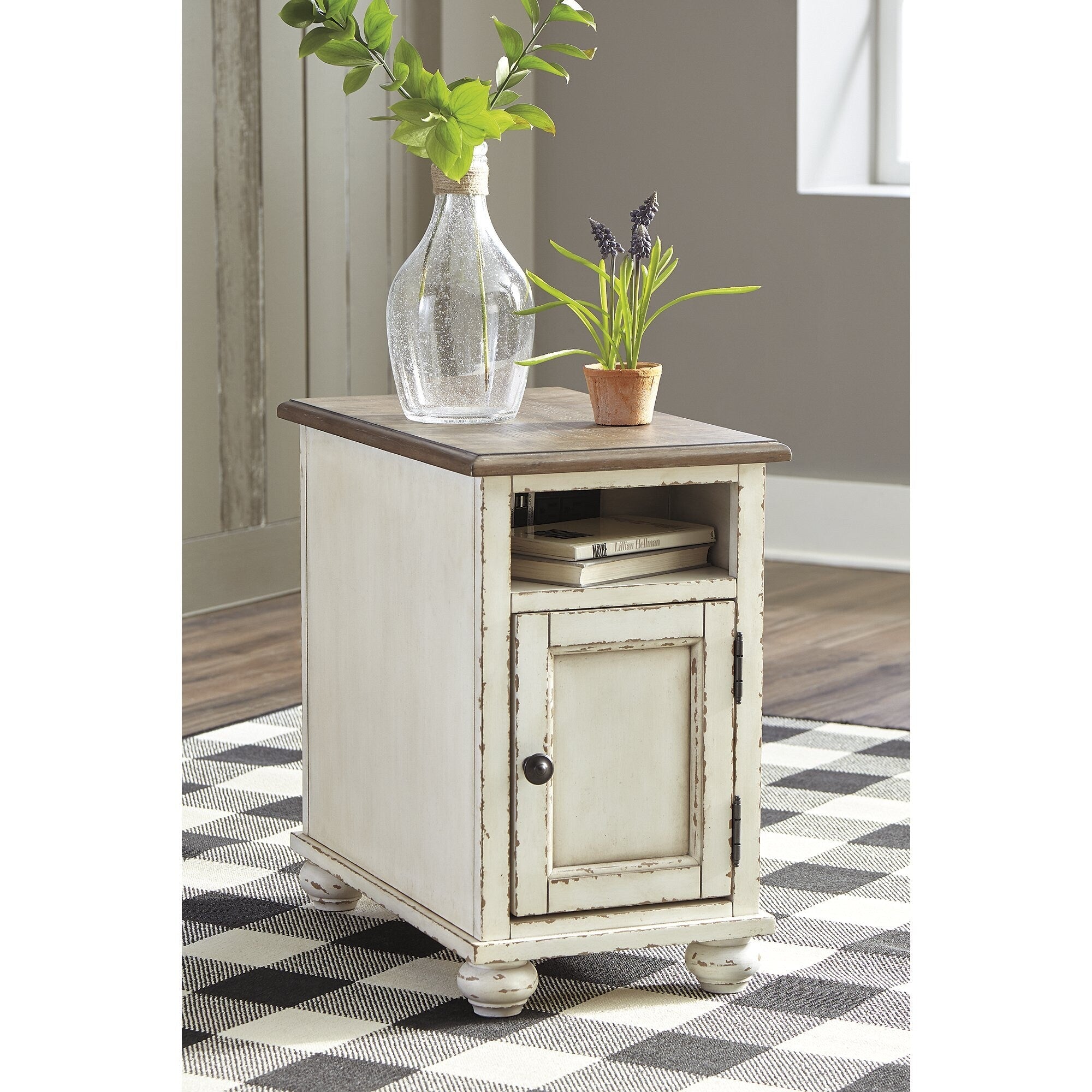 Signature Design By Ashley Realyn Chair Side End Table