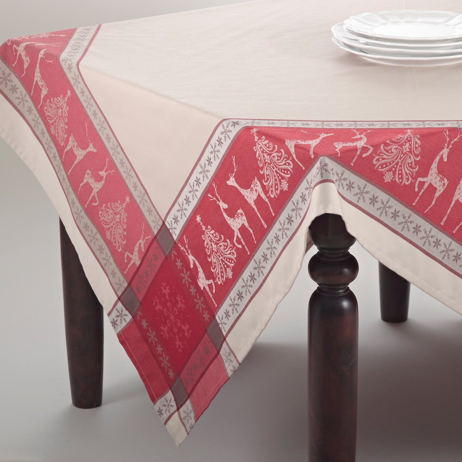 Christmas Reindeer Jacquard Polyester 72 Inch Tablecloth