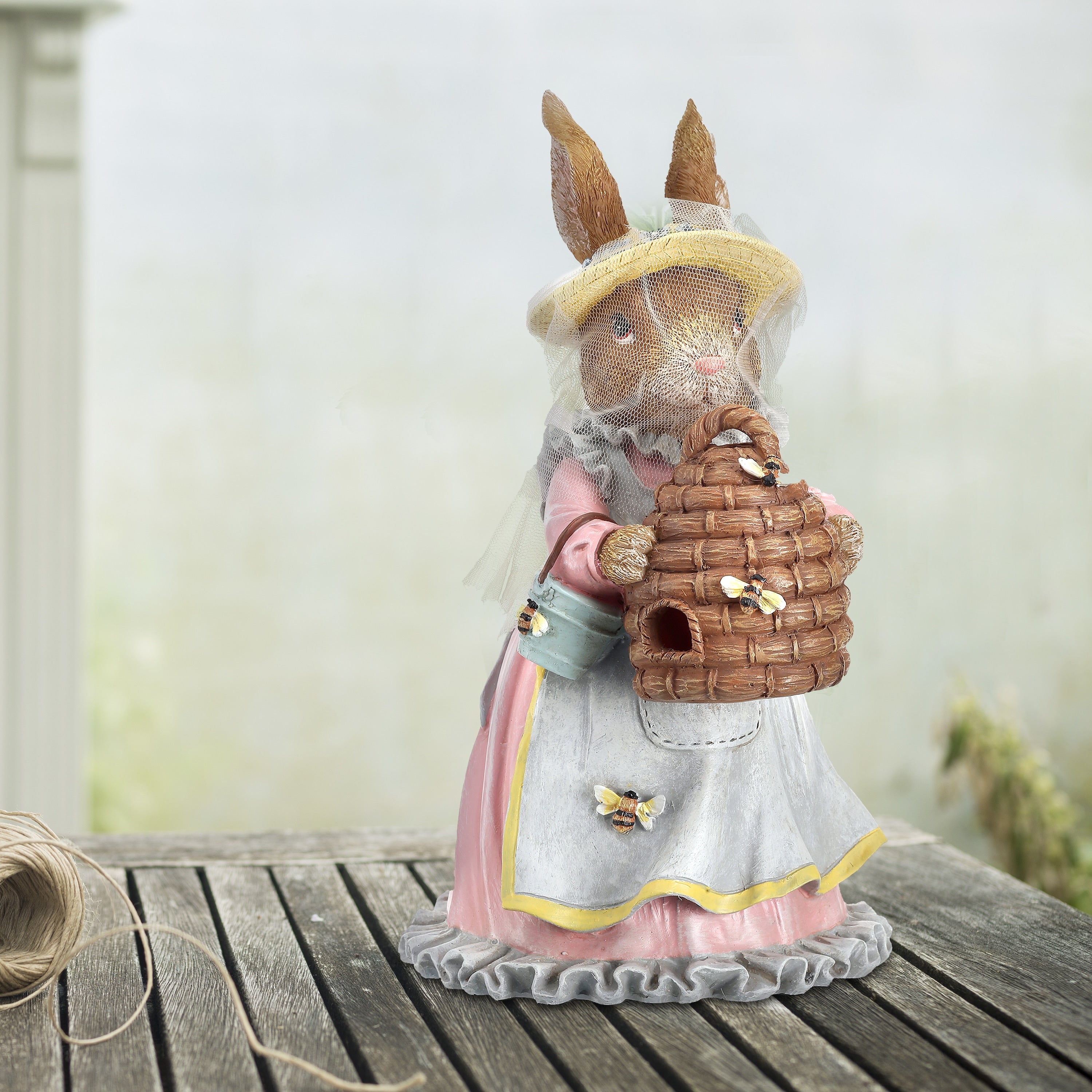 Resin Bunny W Beehive 9.5