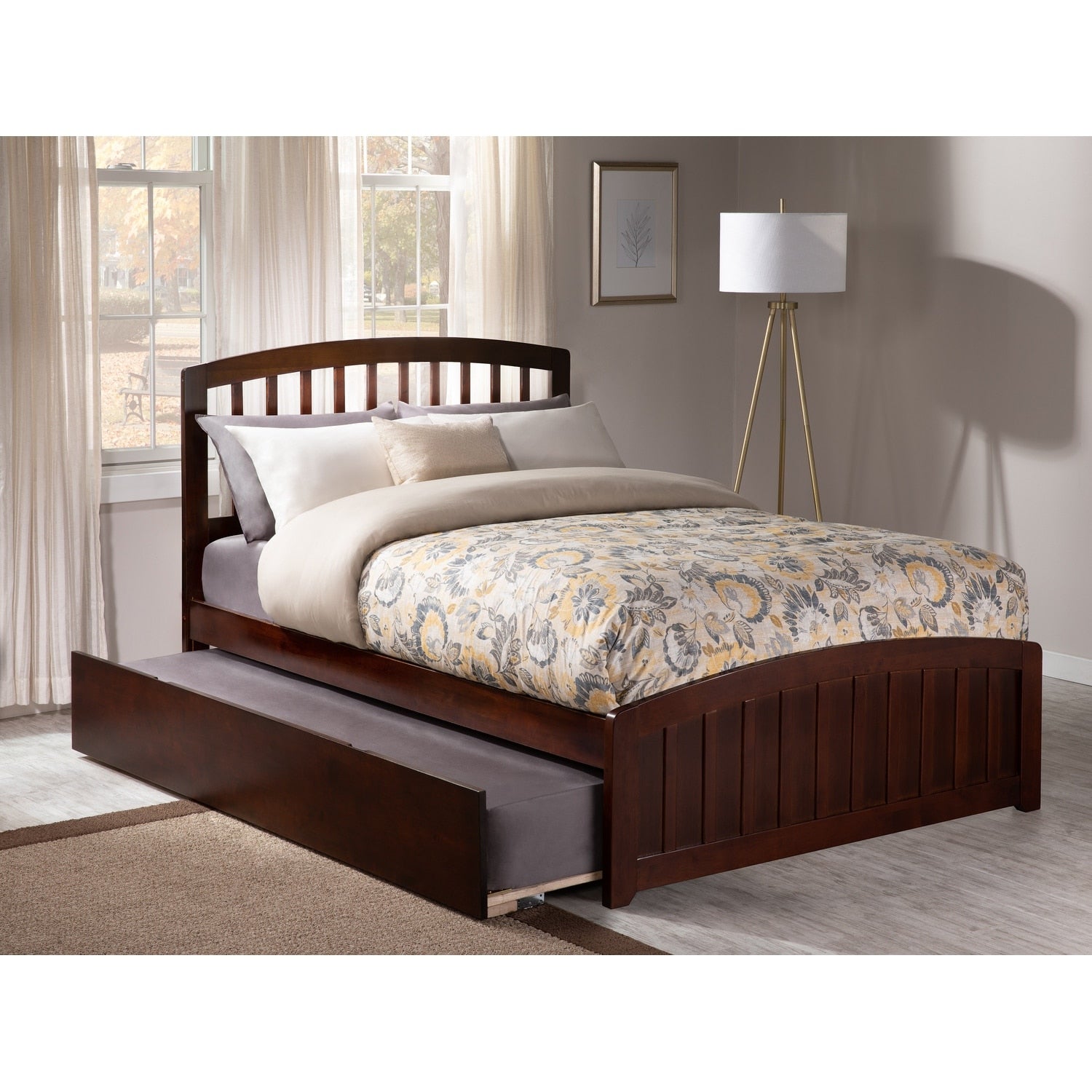Richmond Full Bed With Matching Foot Board With Urban Trundle Bed In Walnut