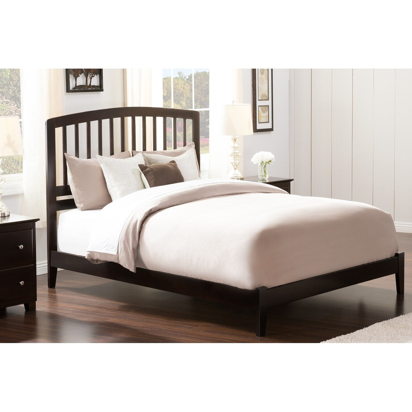 Richmond Queen Traditional Bed In Espresso