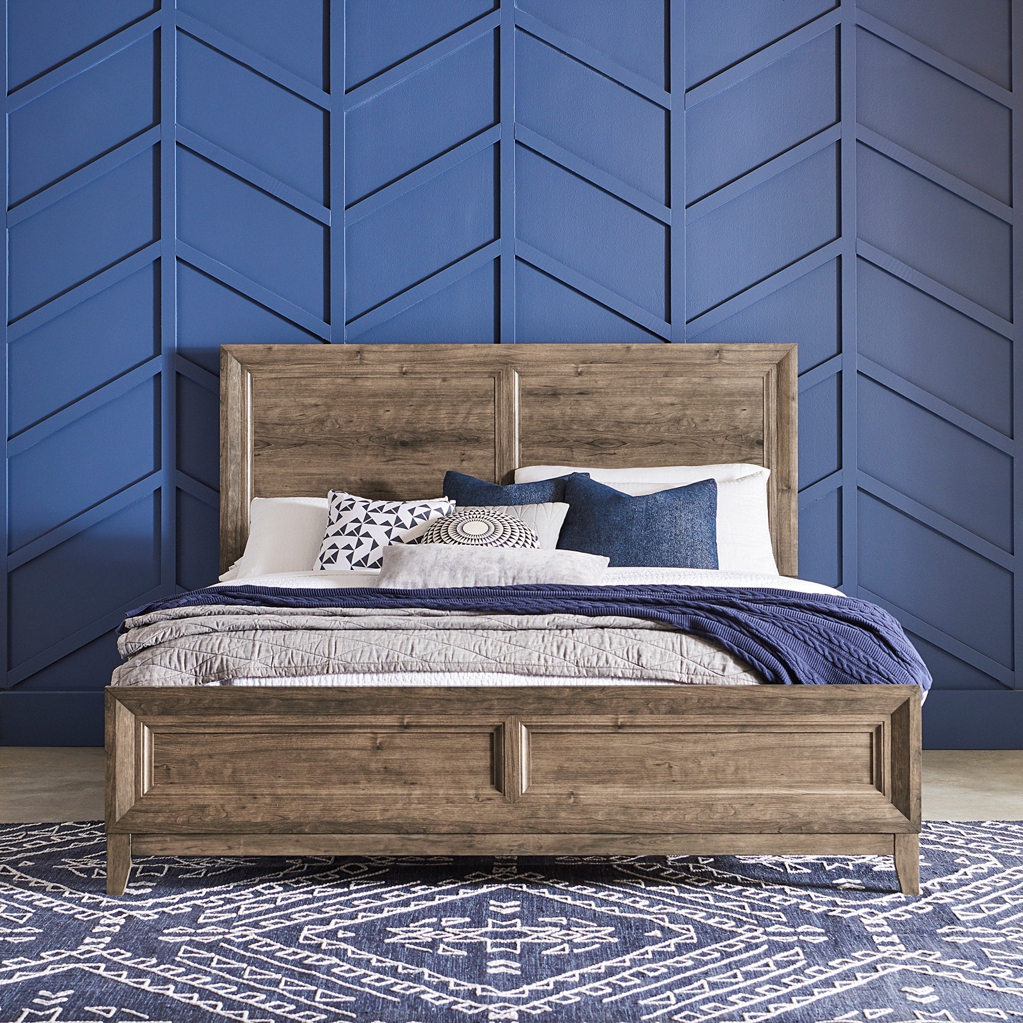 Ridgecrest California King Bed