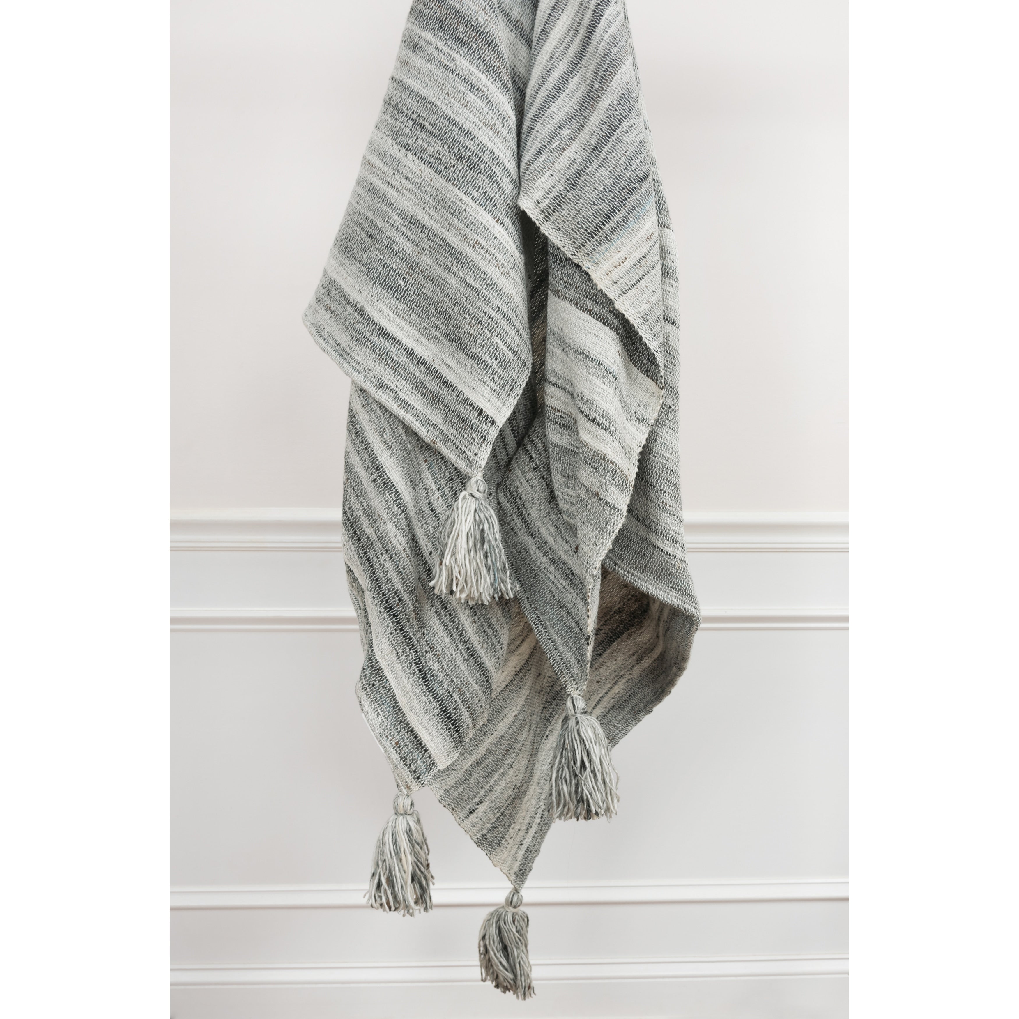 Rizzy Home Indoor Outdoor Throw.