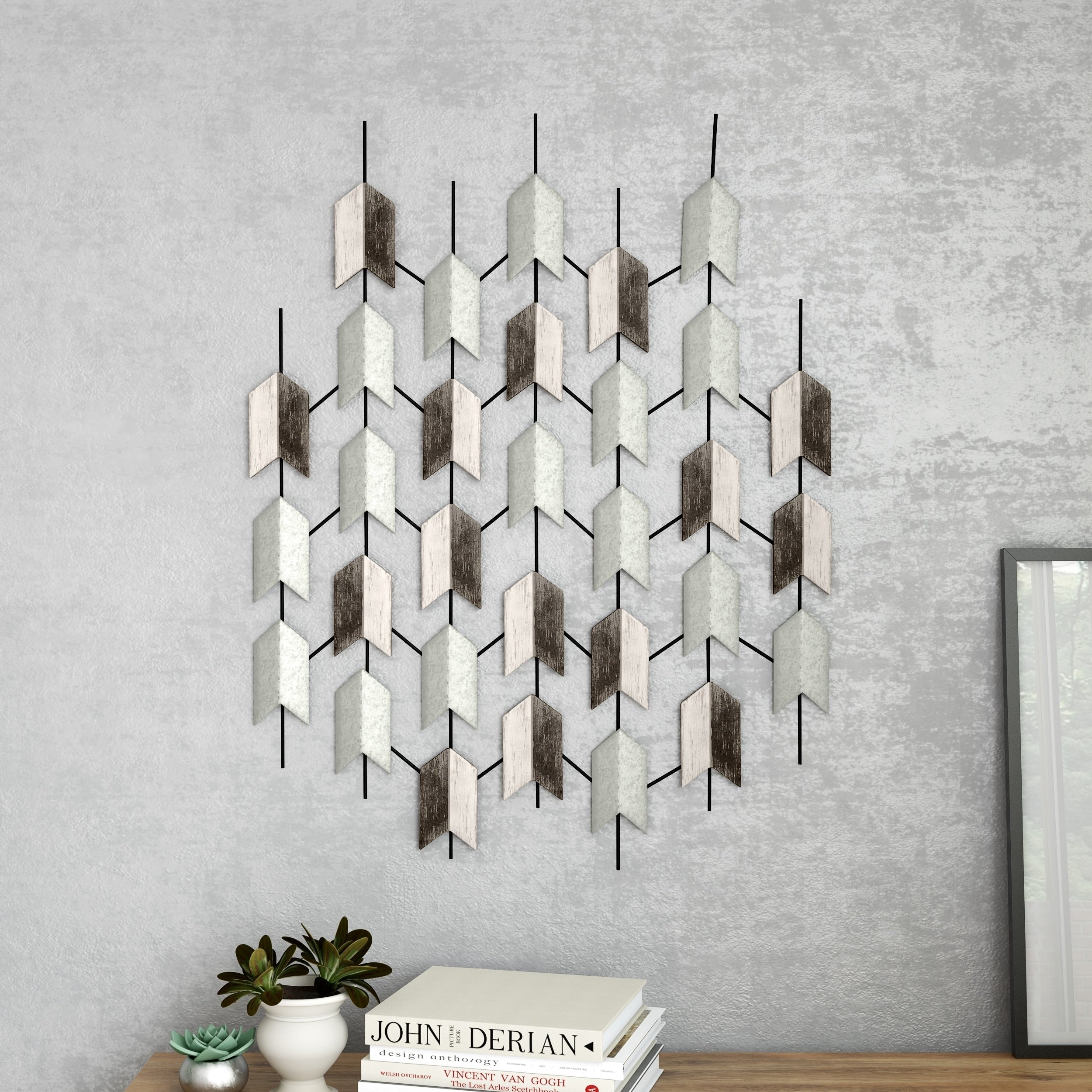 Romilly Modern Arrow Wall Decor N A