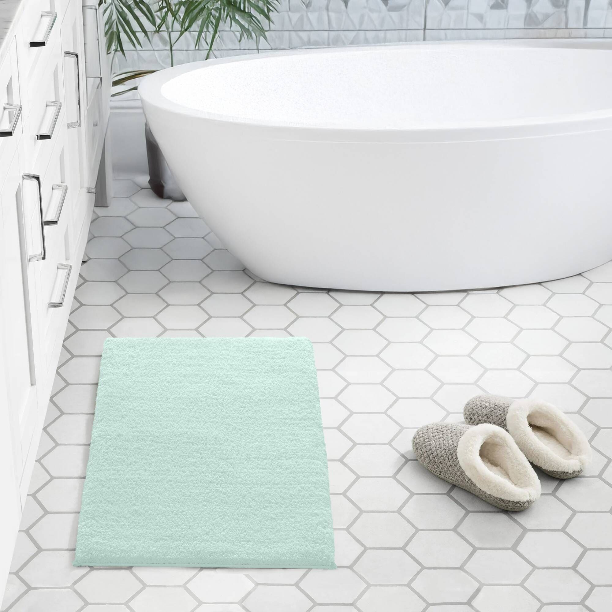 Roomfitters 24X40 Bath Rug Green Spa Quality Heavy Weight Bathroom Carpet Soft High Pile Absorbent Quick Dry Non Skid Rug