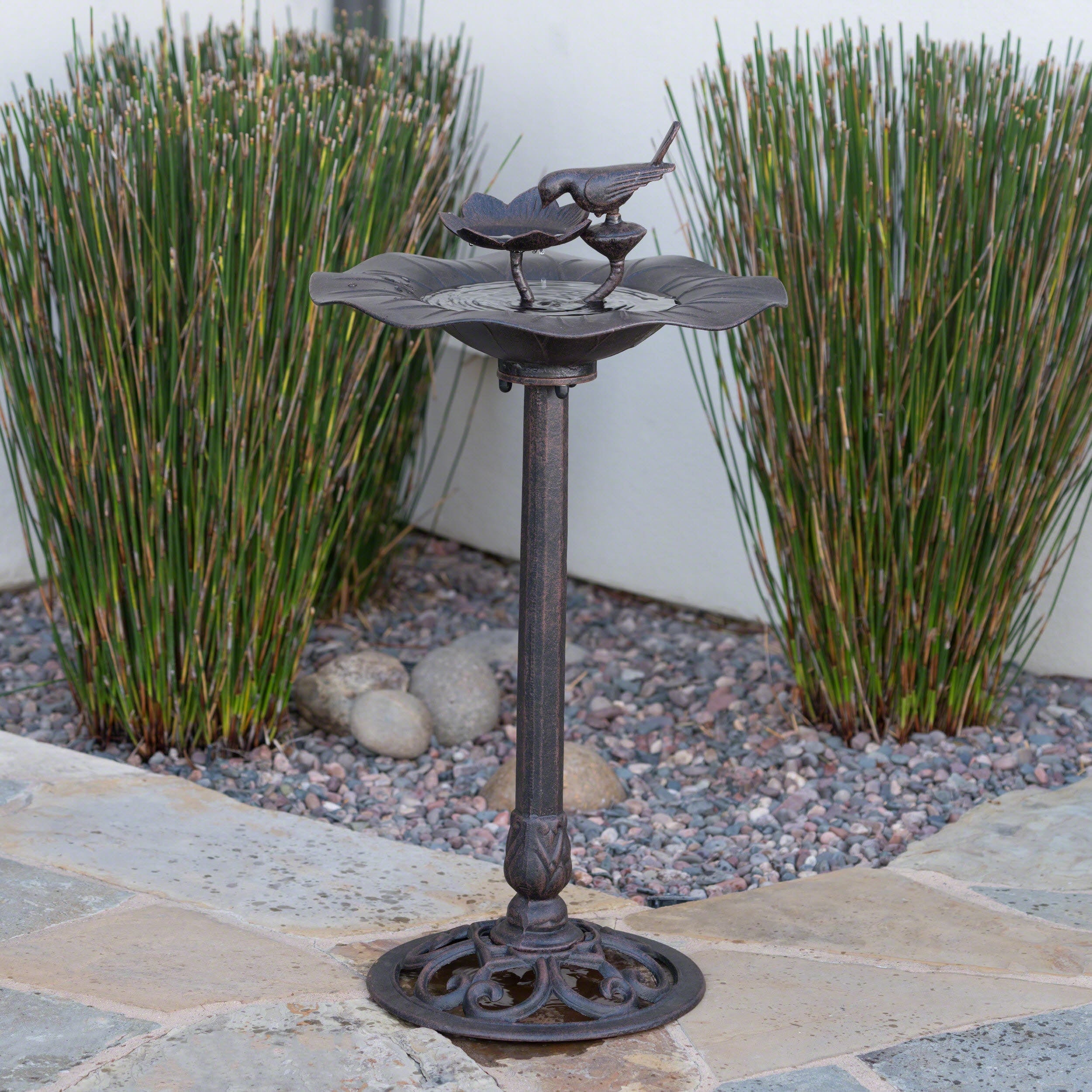 Roomfitters Lancaster Outdoor Aluminum And Iron Top Bird Bath With Stable Iron Base Bronze