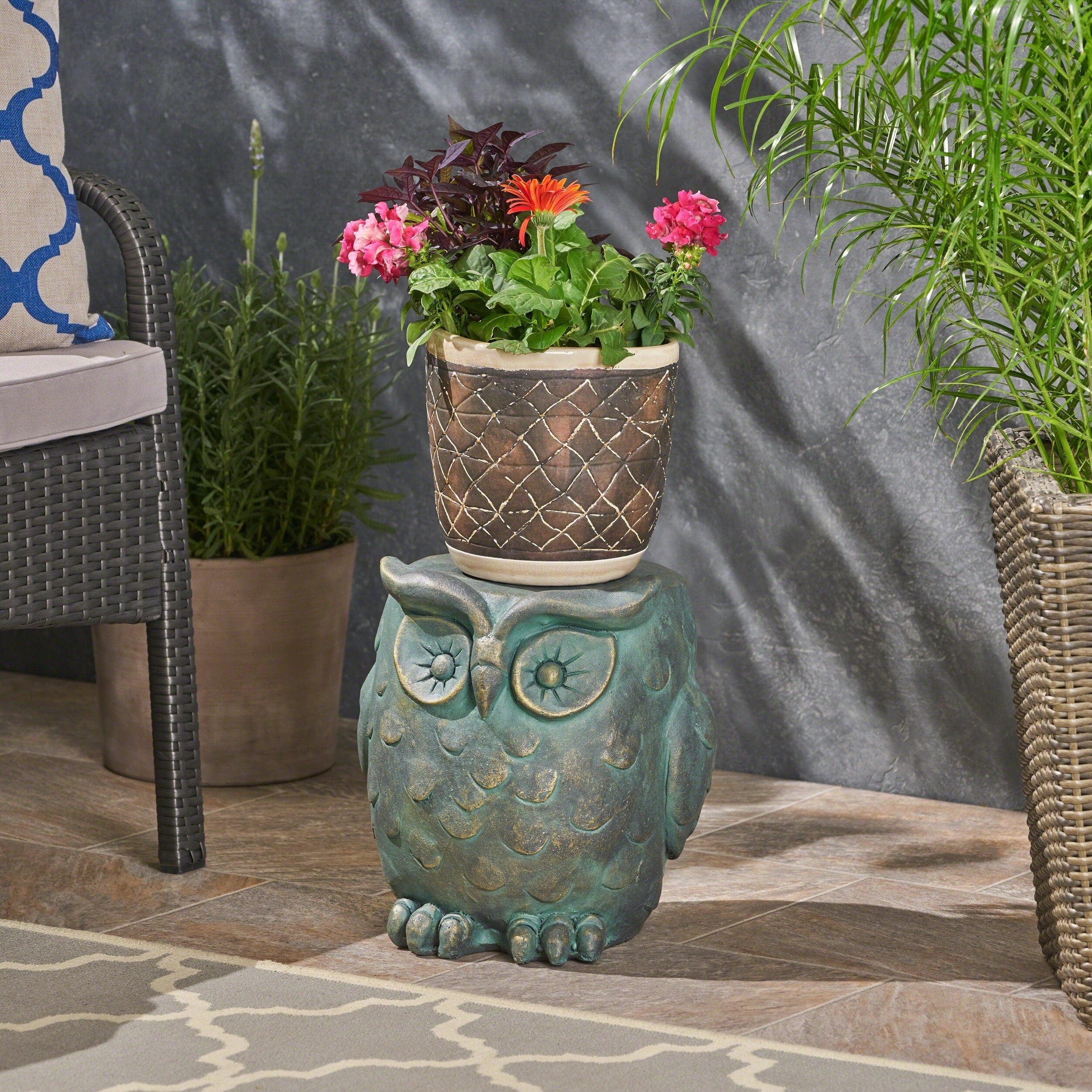 Roomfitters Owl Garden Stool Weather Resistant Lightweight Concrete Decorative Accent Table Antique Green