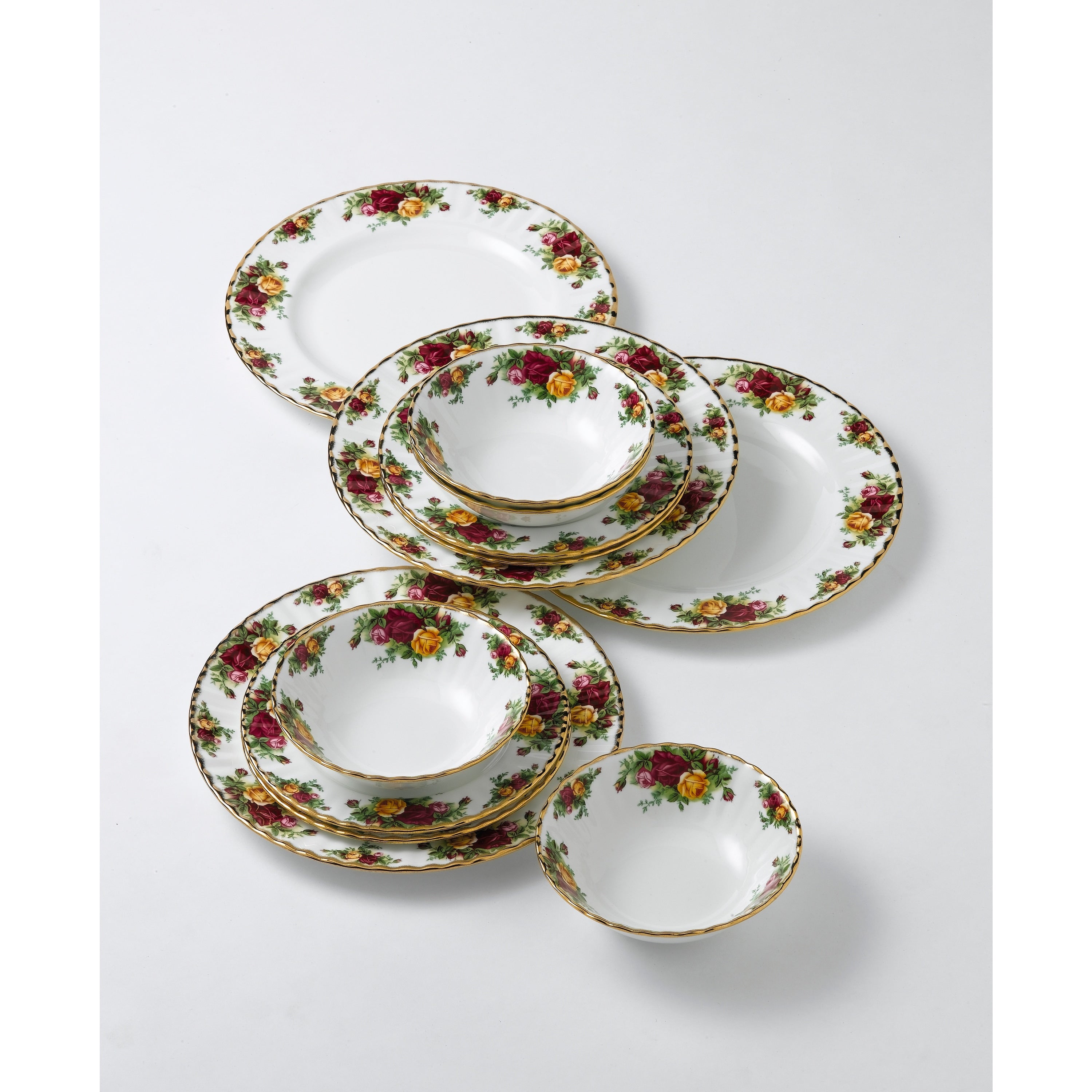 Royal Albert Old Country Roses Dinnerware Set 12 Pieces