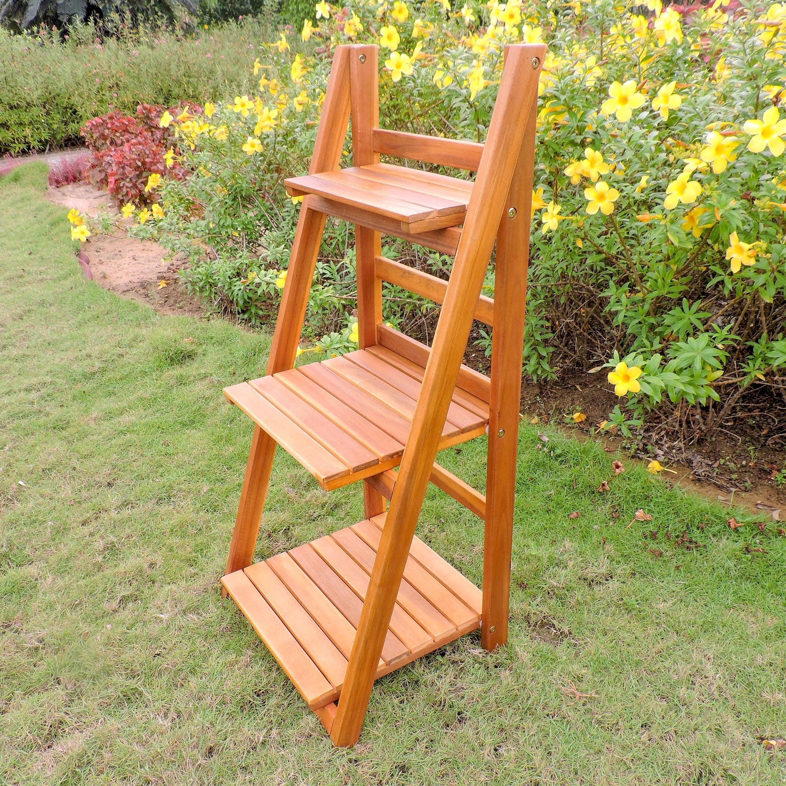 International Caravan Royal Fiji 3 Tier Plant Shelf