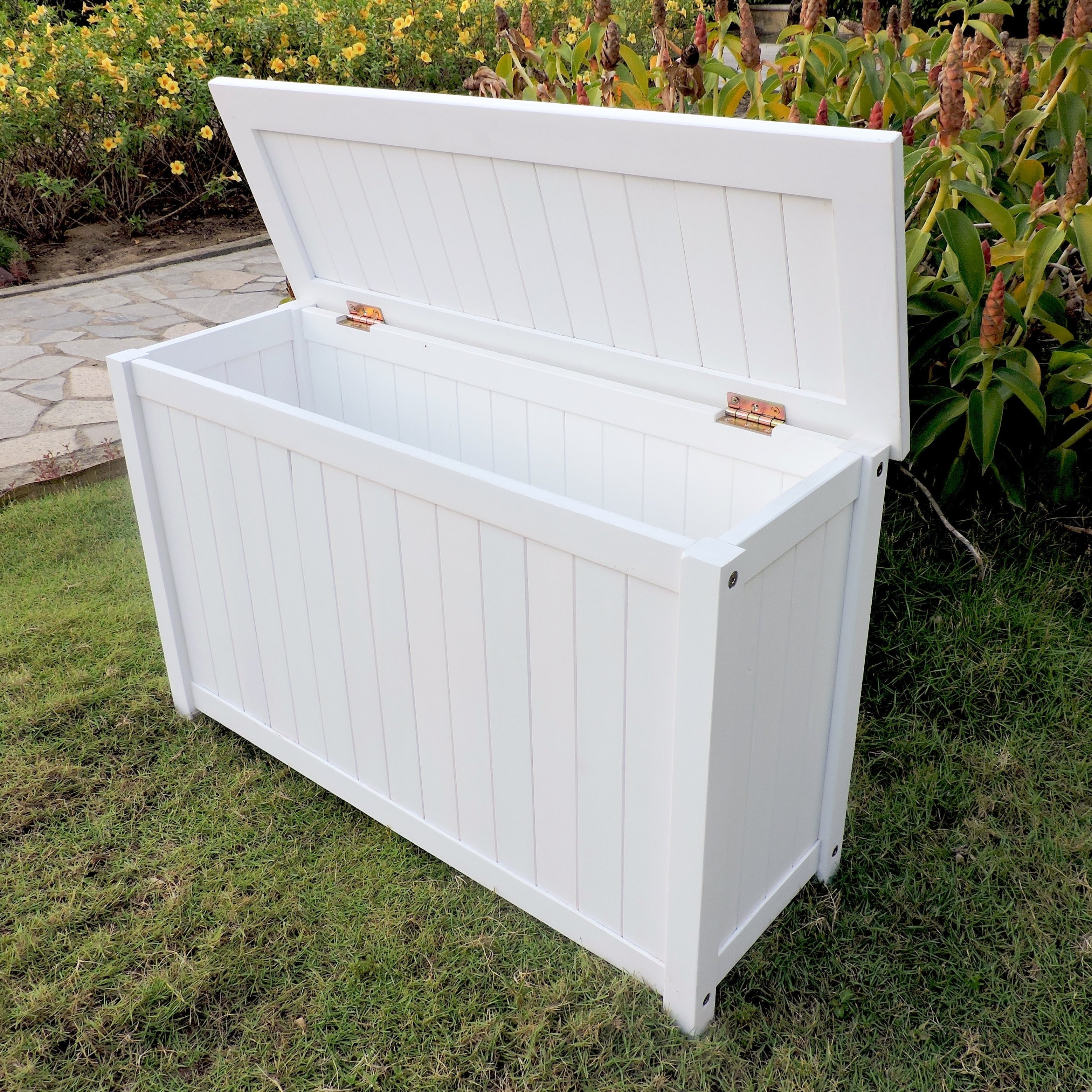 International Caravan Royal Fiji Flip Top Storage Trunk
