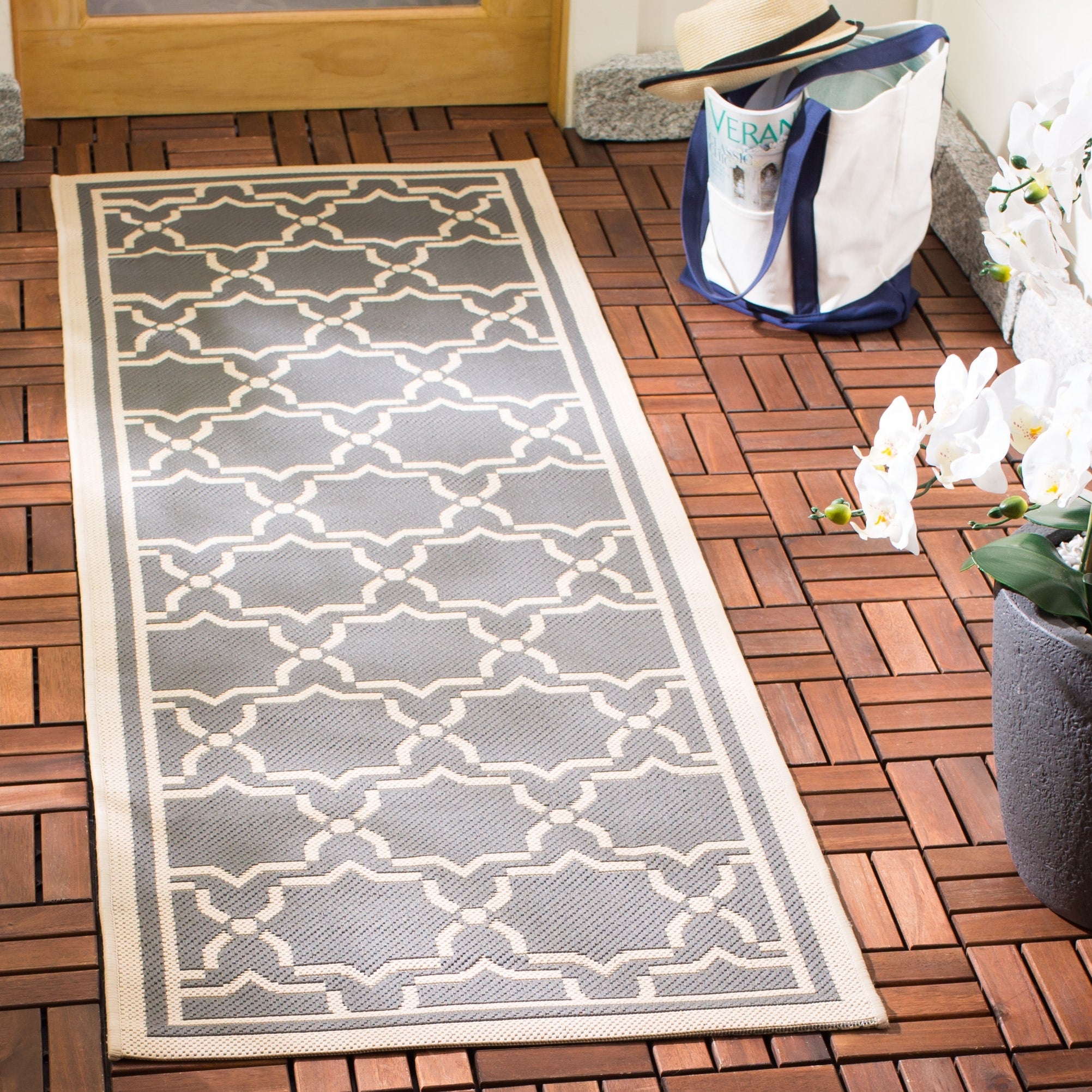 Safavieh Courtyard Poolside Red Bone Indoor Outdoor Rug 53 X 53 Round