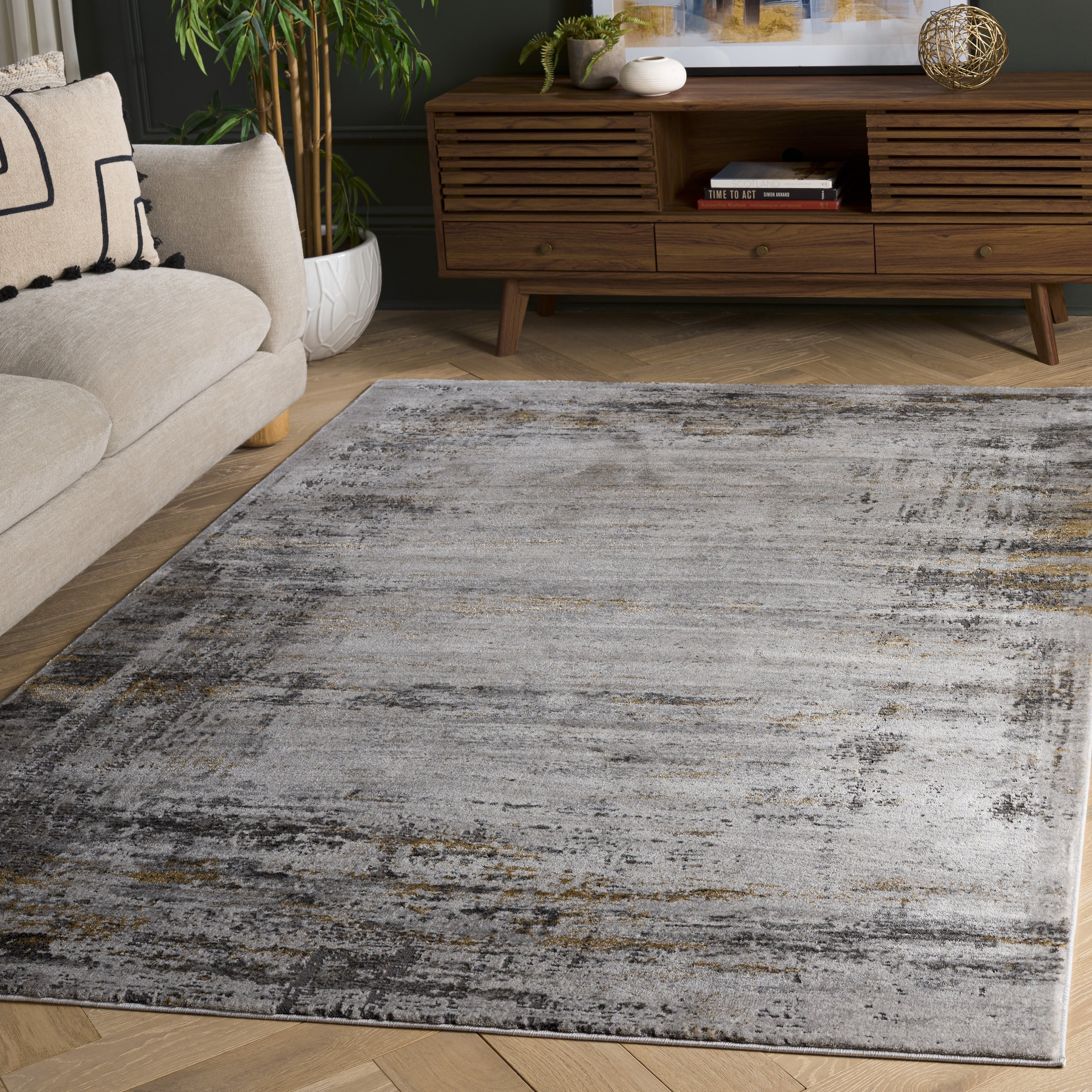 Safavieh Craft Ubaldina Modern Distressed Area Rug