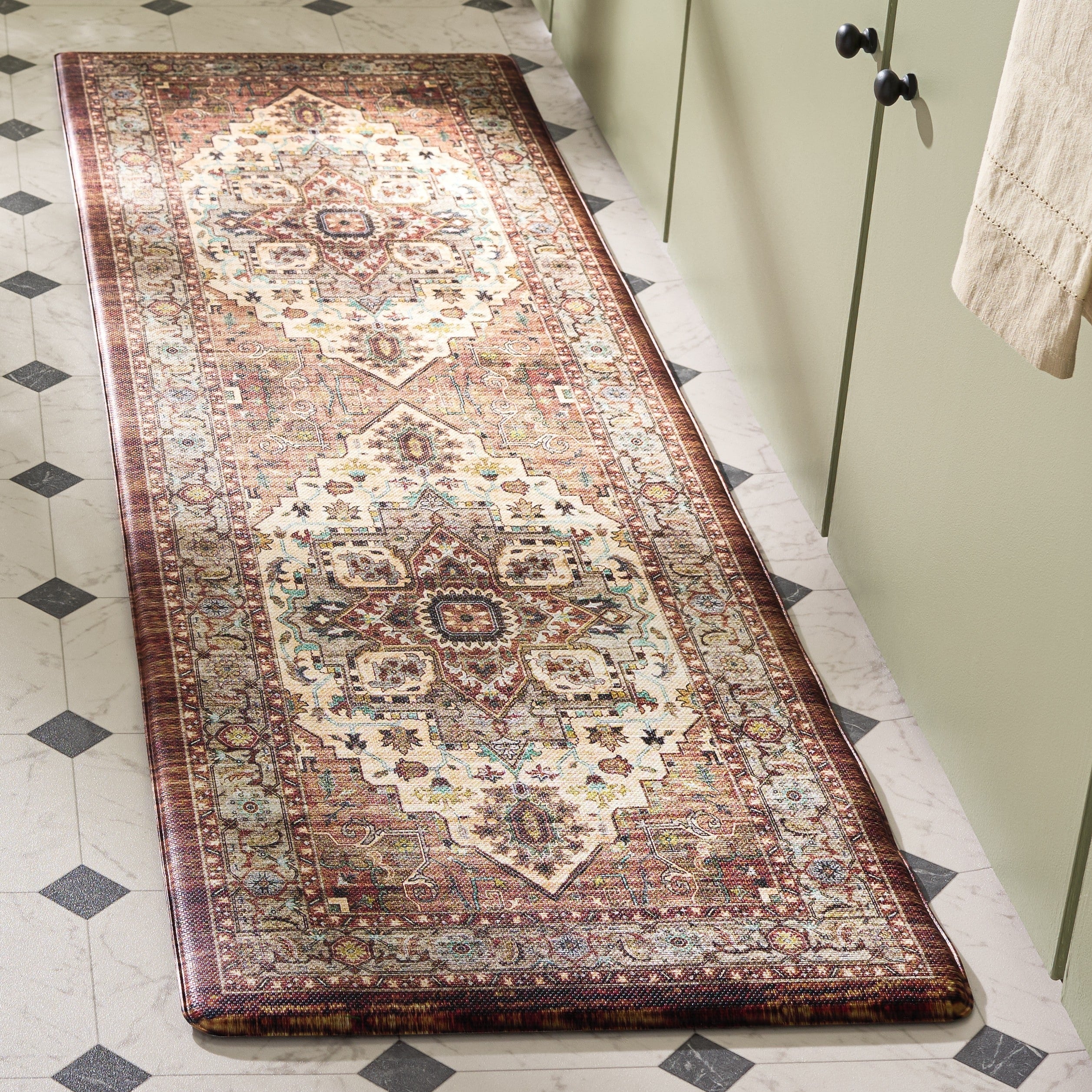 Safavieh Kitchen Mat Vika Traditional Rug