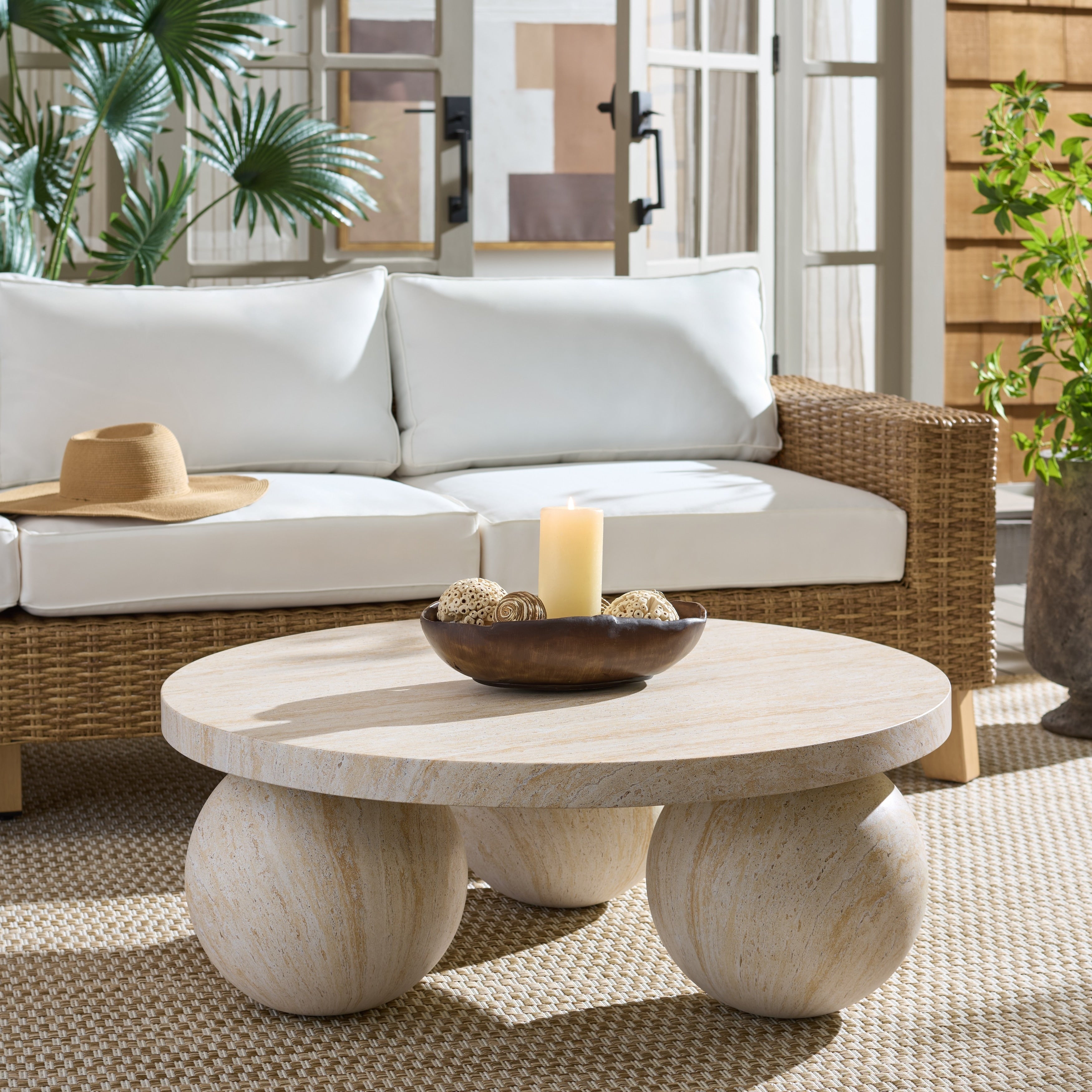 Safavieh Outdoor Living Tina 3 Ball Round Coffee Table 38 W X 38 D X 14 H