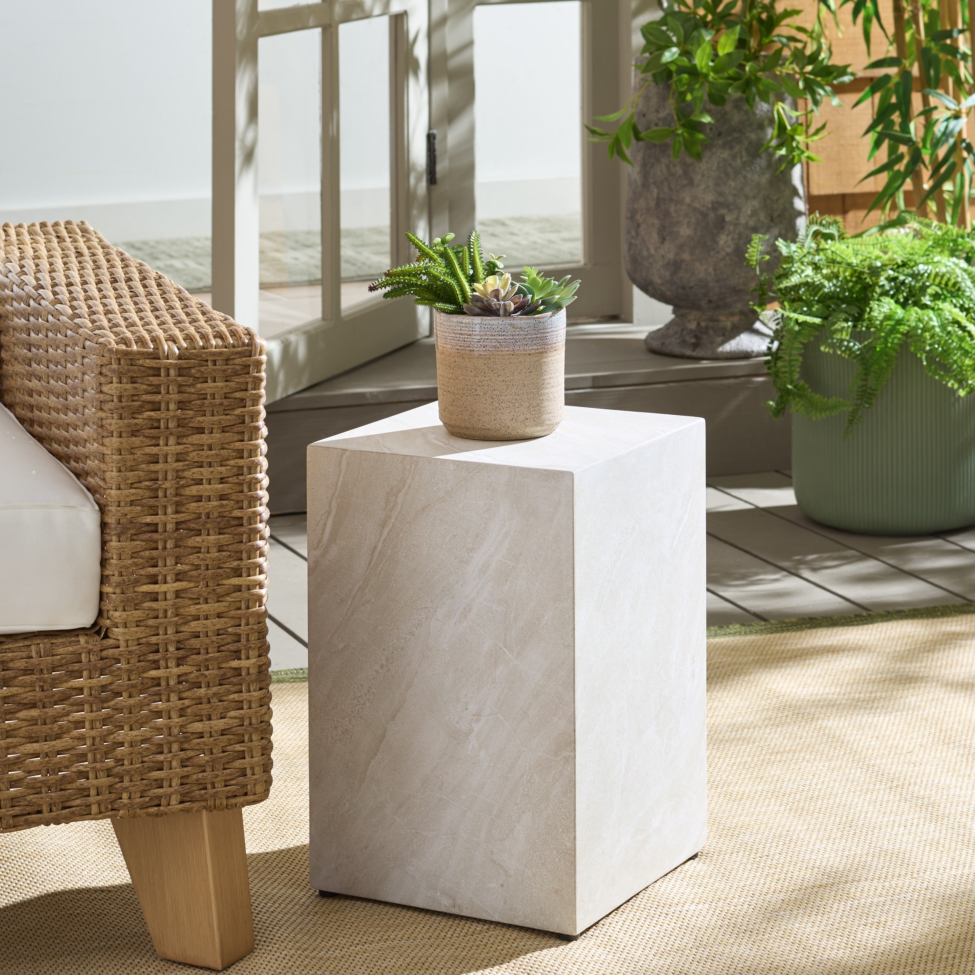 Safavieh Outdoor Living Tina Cube Accent Table 12 W X 12 D X 18 H