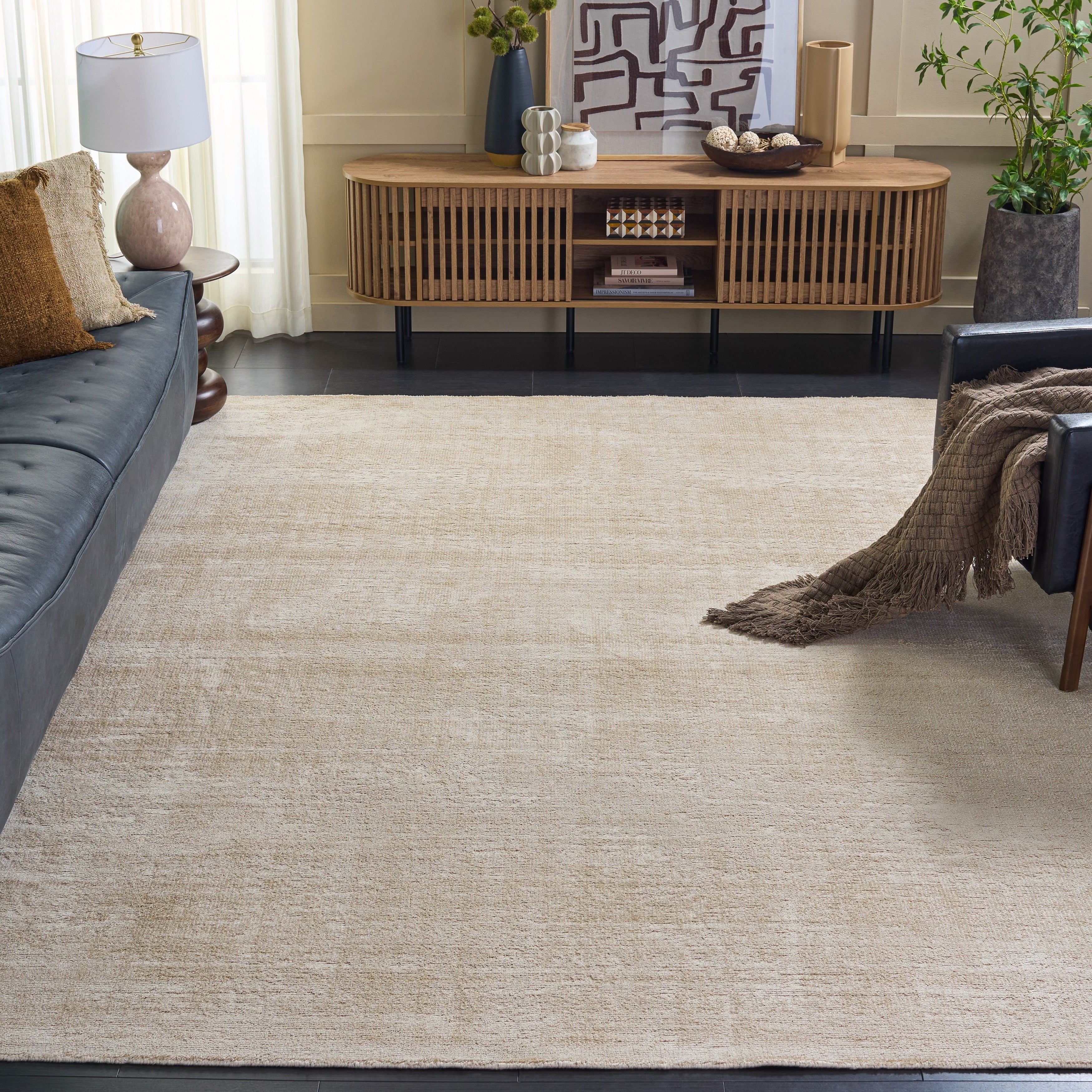 Safavieh Soho Ruzan Modern Contemporary Viscose Rug