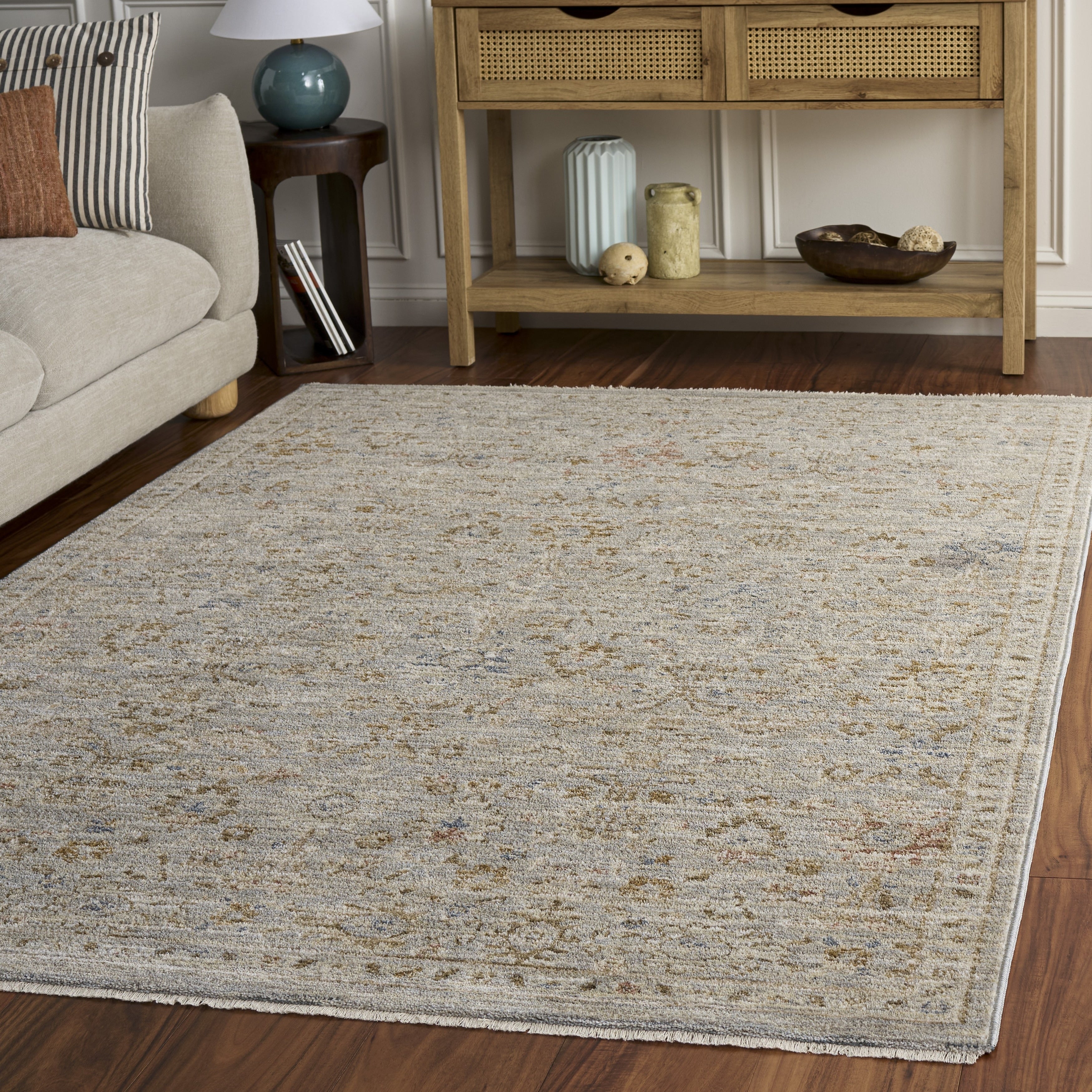 Safavieh Whitney Coralia Bohemian Eclectic Rug