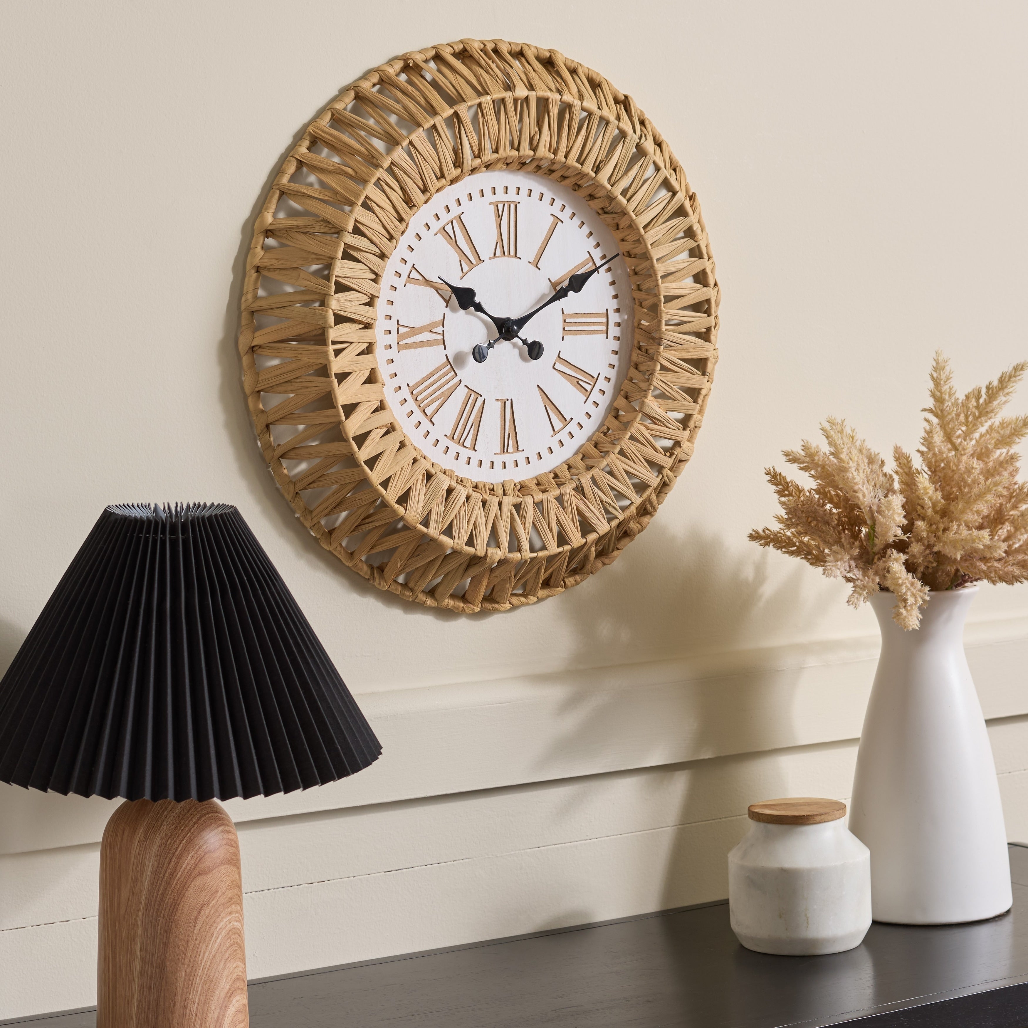 Sei Furniture Dagan Iron Water Hyacinth Clock 20 W X 2 D X 20 H