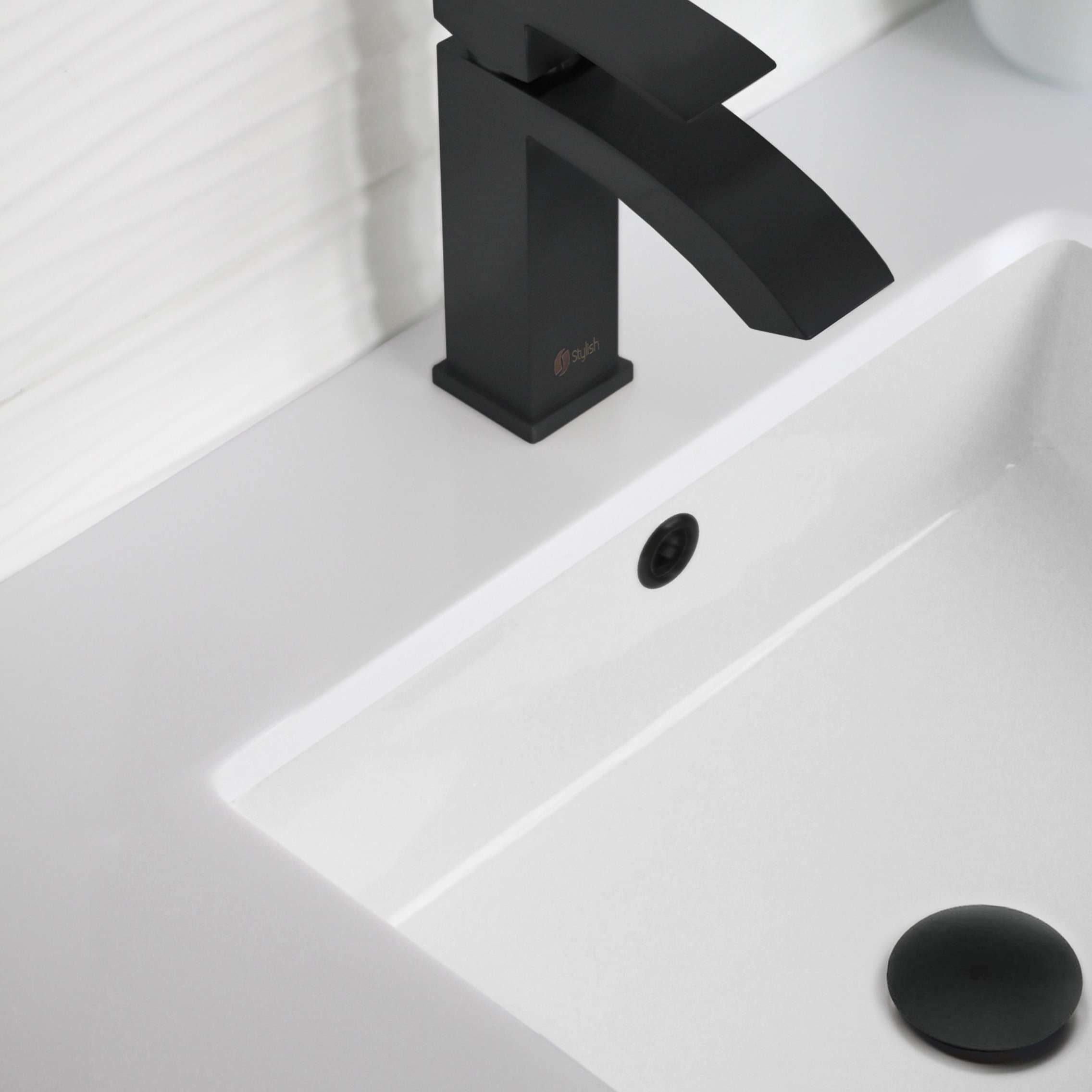 Porcelain Rectangular 20 Inch Undermount Bathroom Sink With Overflow 19.5 X 15.5 X 7