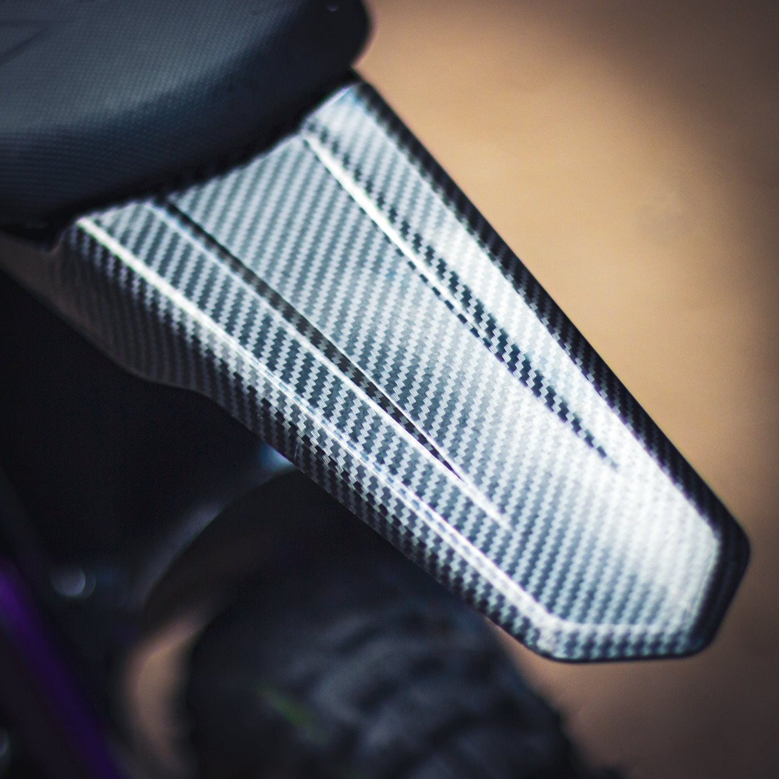 SUR RON EXTENDED REAR FENDER – CARBON