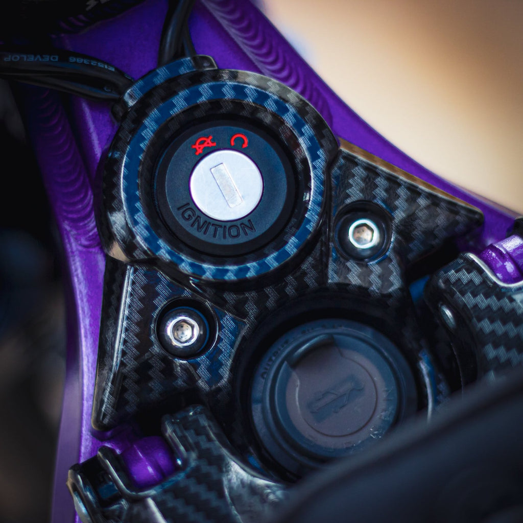SUR RON LIGHT BEE IGNITION COVER – CARBON