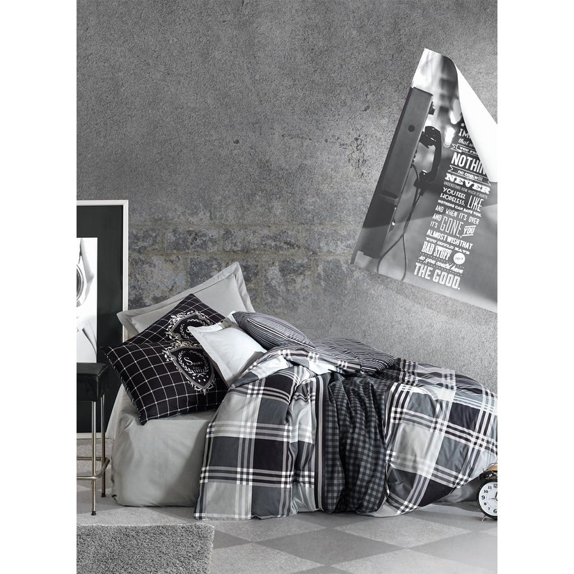 Sussexhome Black Imaginations Full Size Duvet Cover Set