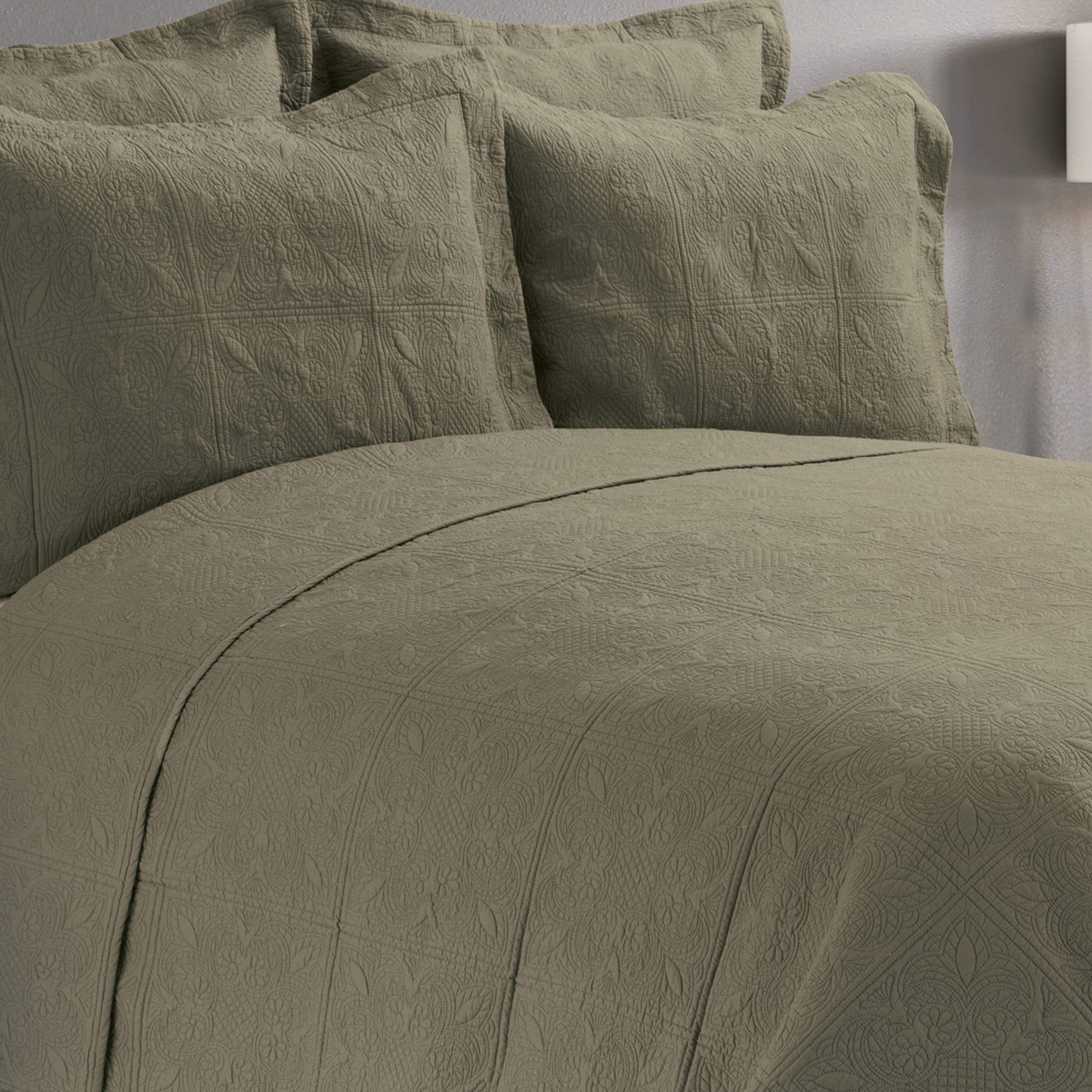 Sage Matelasse Cotton Quilt