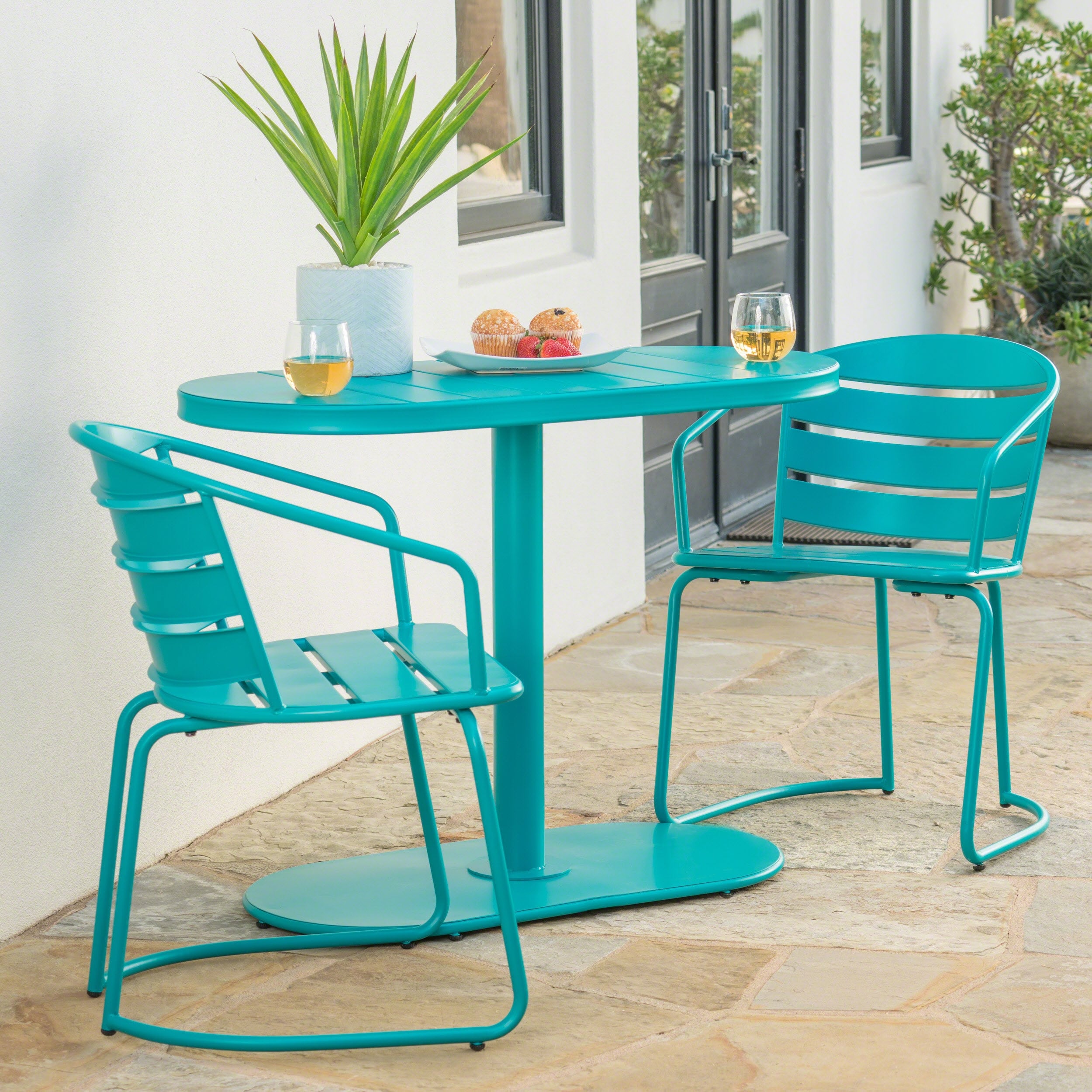 Santa Monica Bstro Set Curved Silhouettes And A Matte Finish Blend Modern Design With Fun