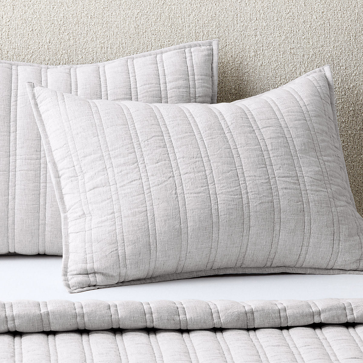 Saunder Heathered Flax Grey EUROPEAN FLAXâ¢-Certified Linen Full/Queen Quilt
