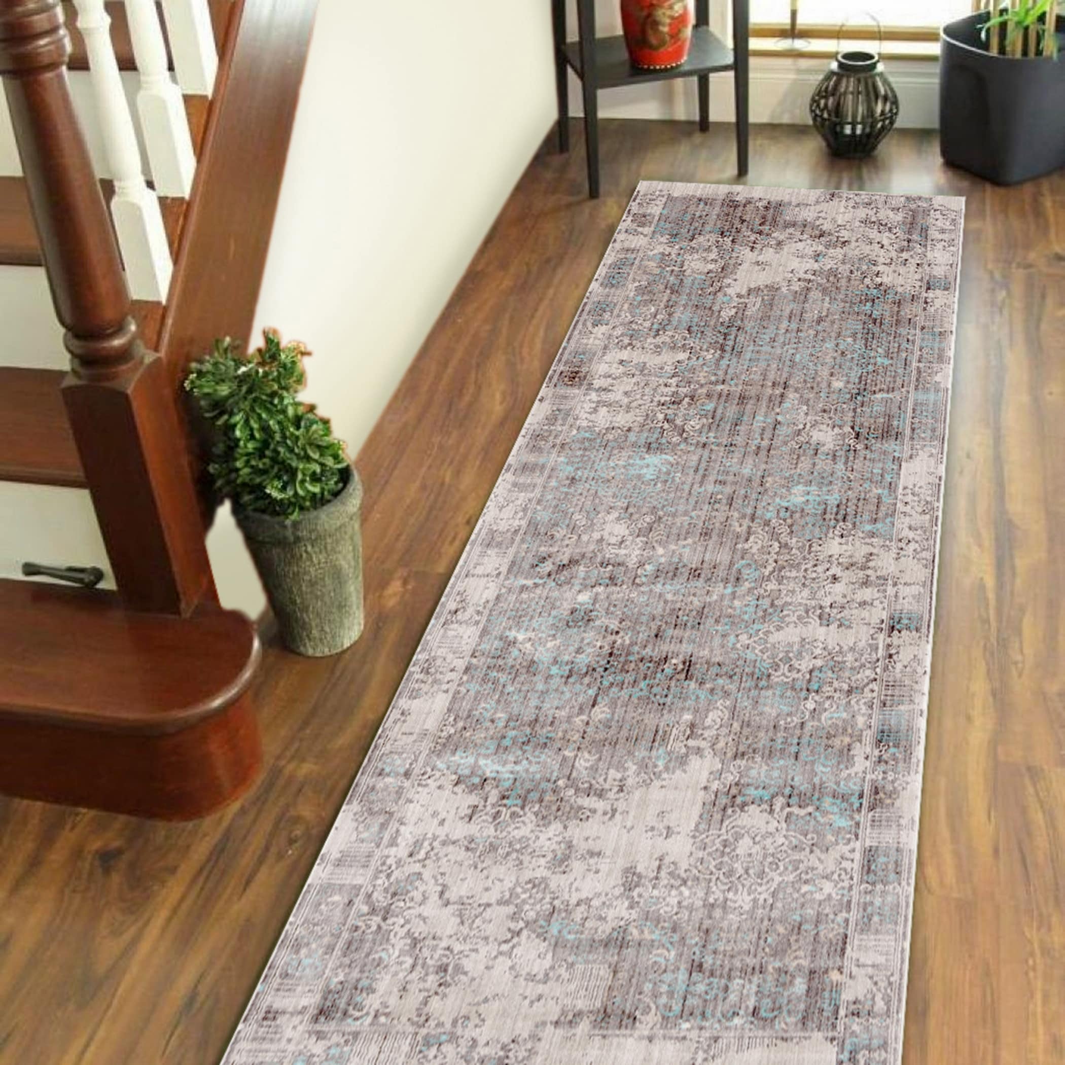 Savannah Charcoal Blue Trellis Area Rug 311 X 57