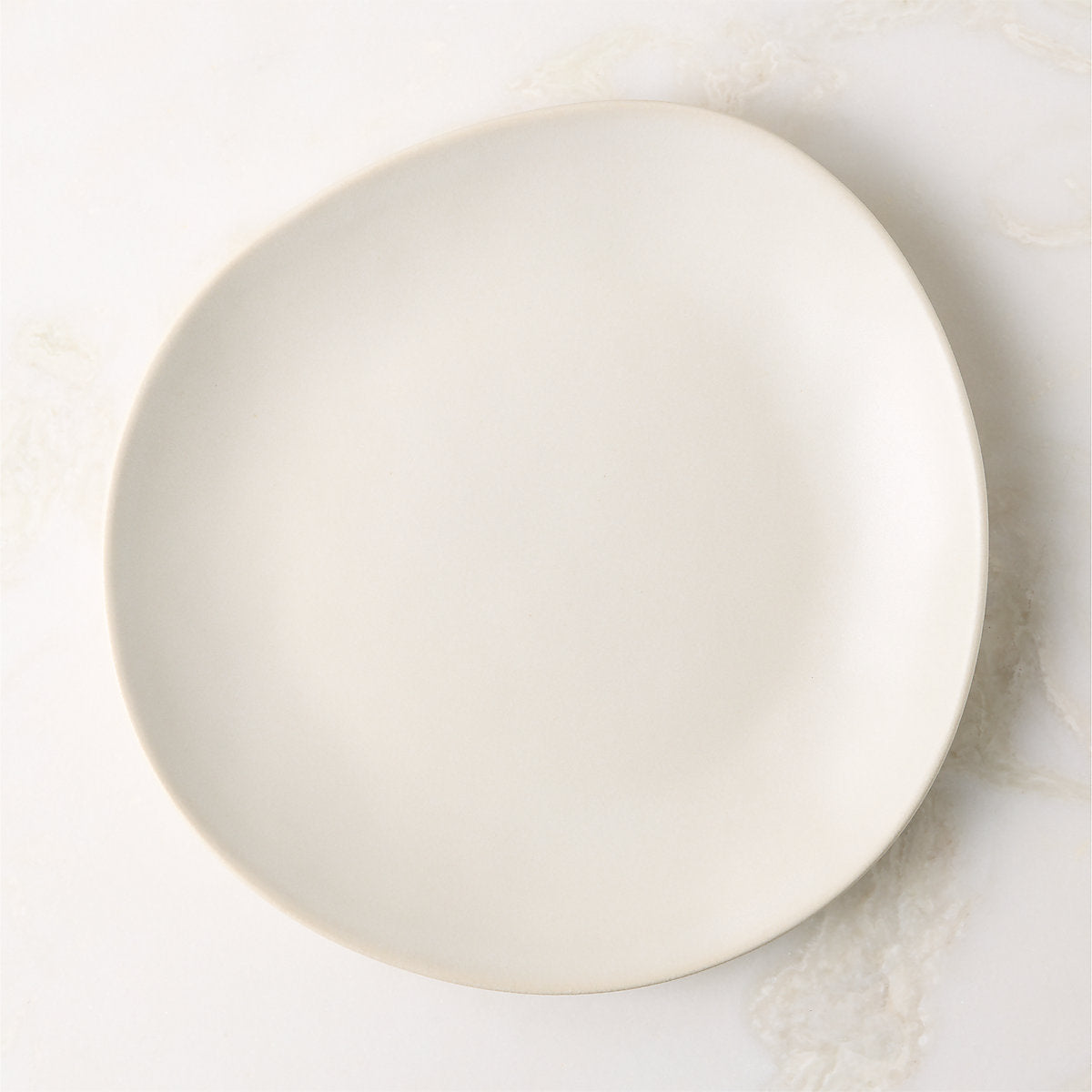 Selene 4-Piece Ivory Stoneware Dinnerware Set with Pasta Bowl