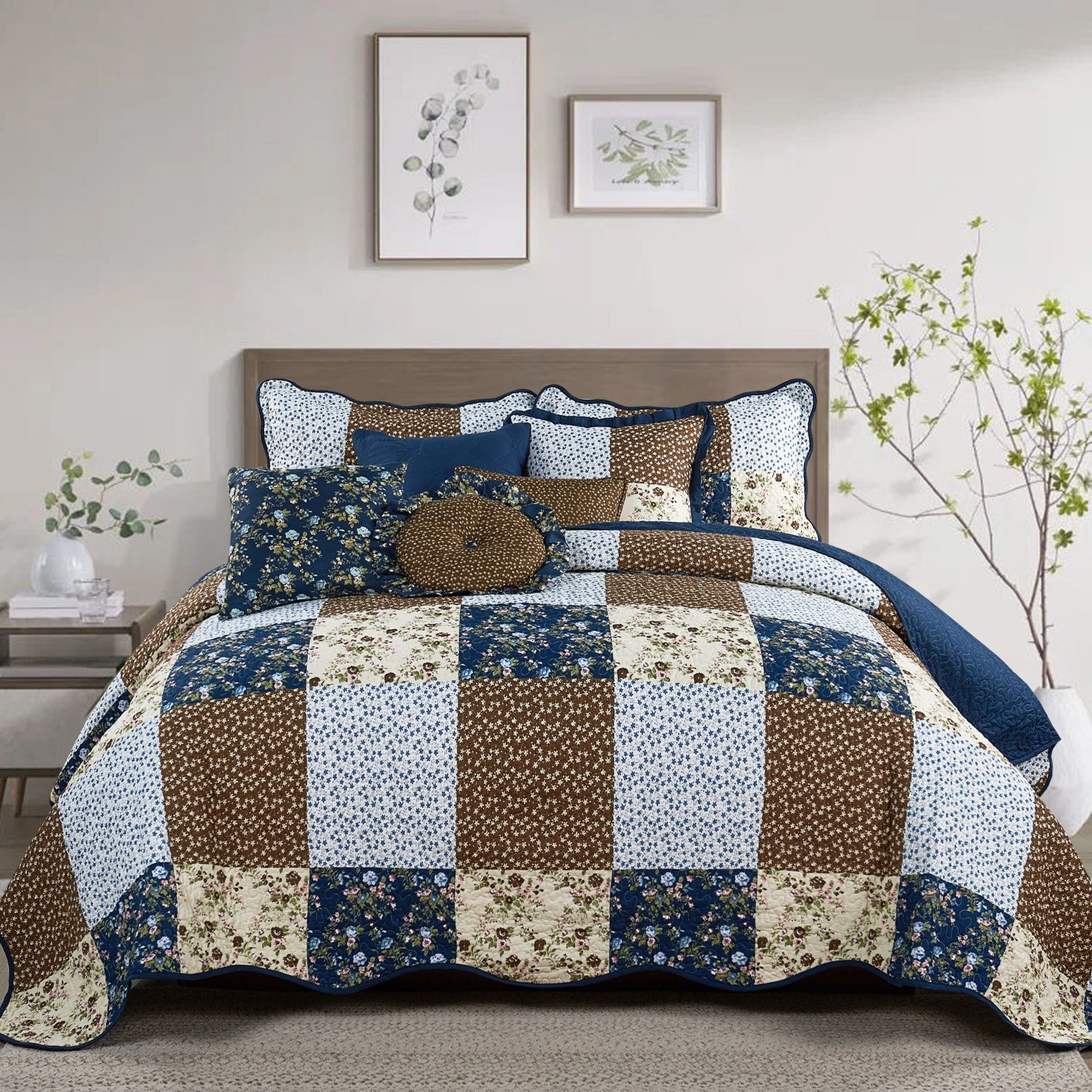 Serenta 8 Piece Quilted Patchwork Bedspread Set
