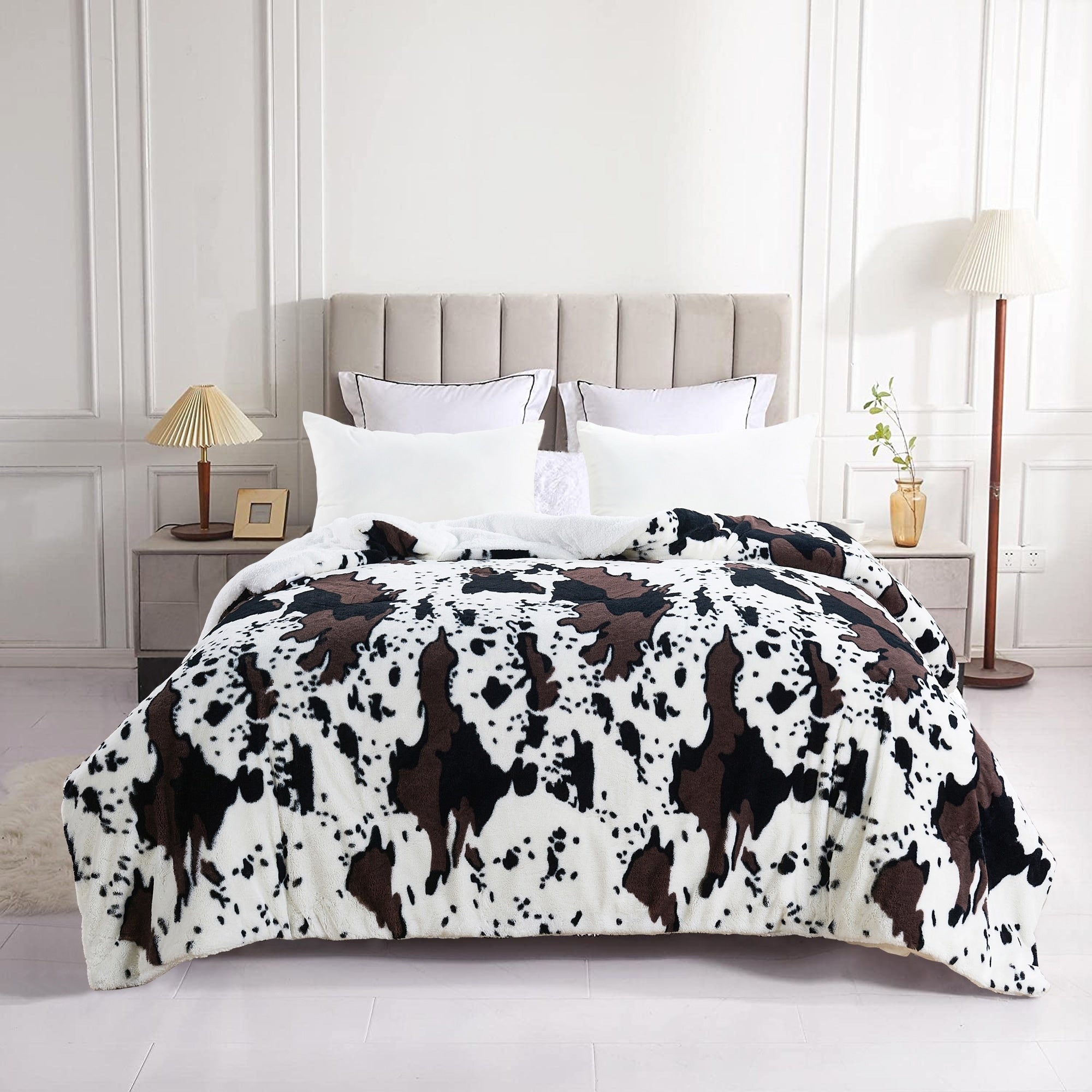 Serenta Faux Fur Sherpa Backing Bed Blanket