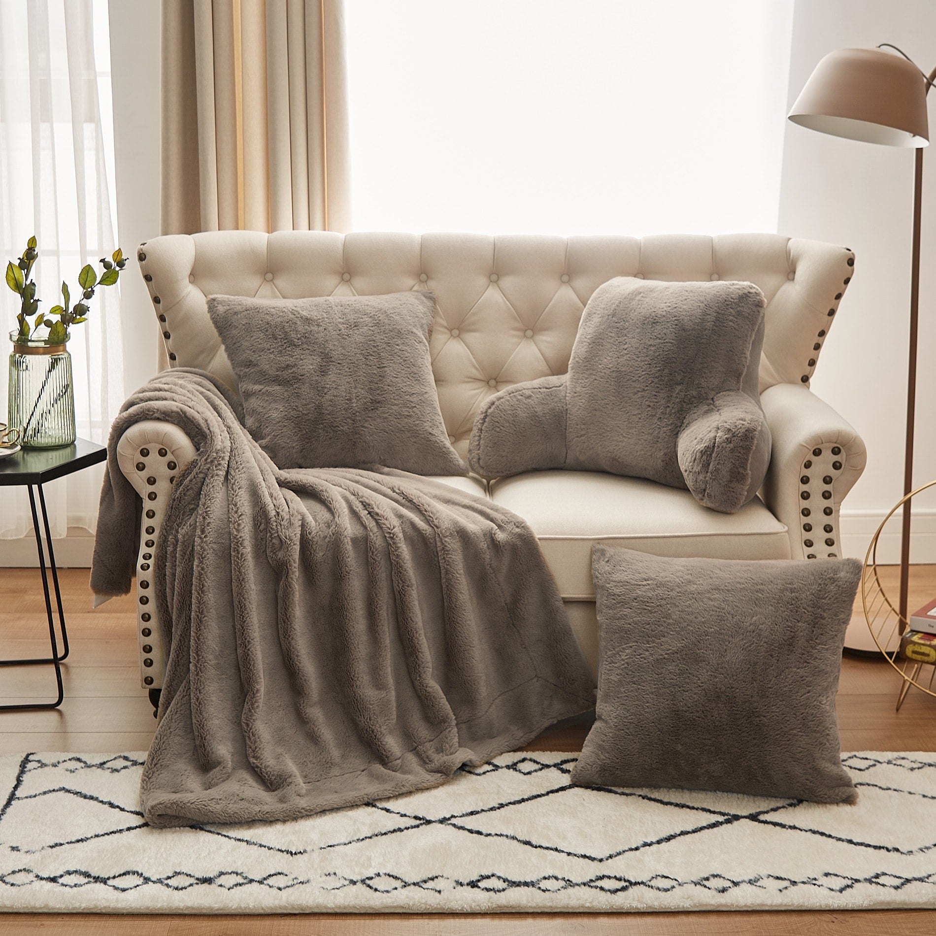 Serenta Solid Light Fauxfur Throw Pillow Shell Bedrest 4Pcs Set