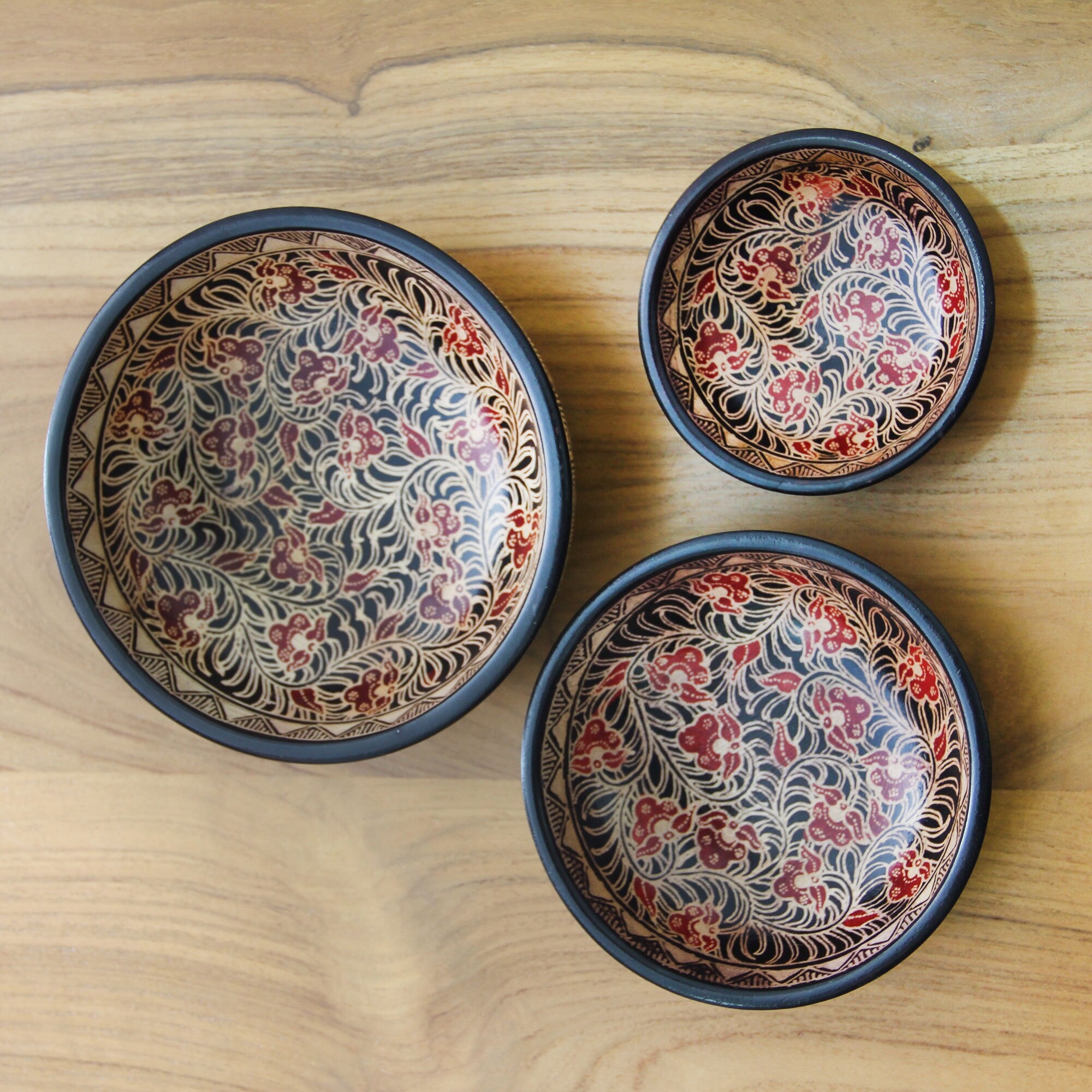 Set Of 3 Handcrafted Wadang Wood Javanese Vines Batik Centerpieces Indonesia