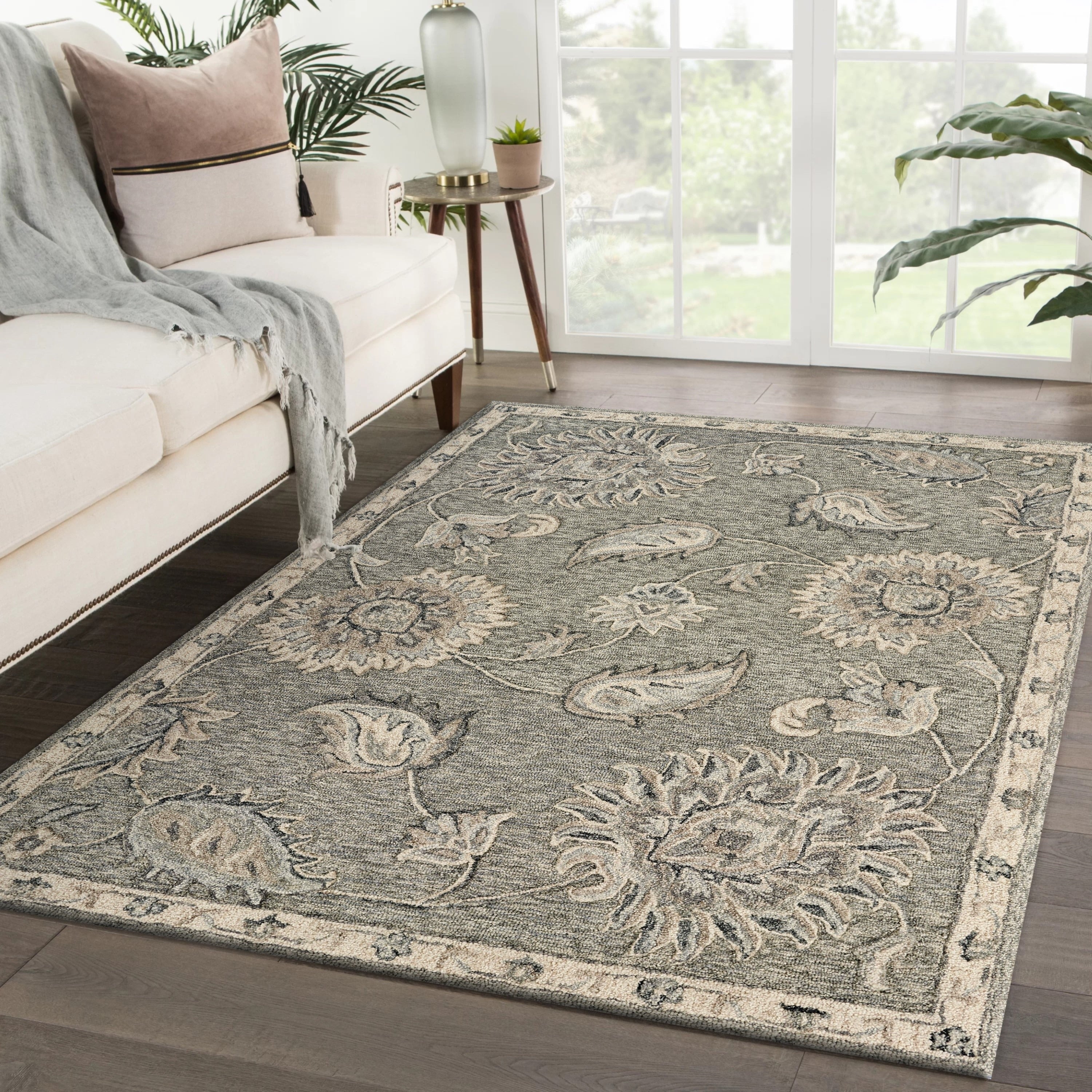 Light Gray Traditional Botanical Area Rug 50 X 70 50 X 70