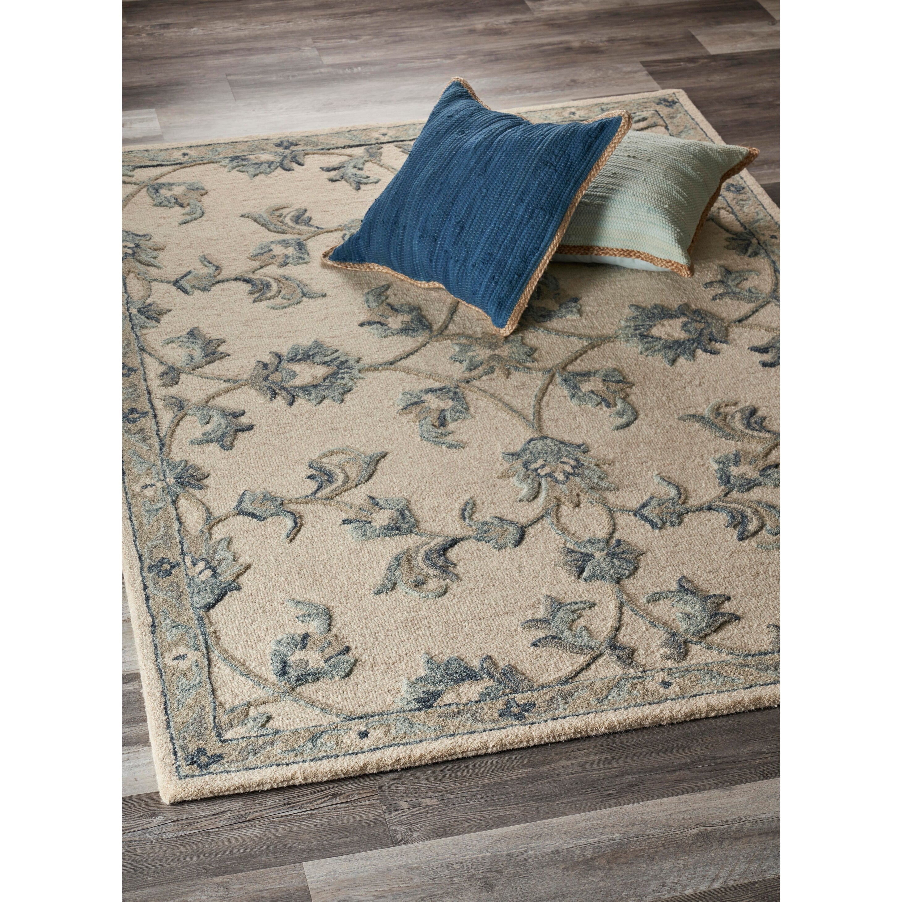 Mirroring Ivory And Blue Floral Bloom Area Rug 50 X 70 50 X 70