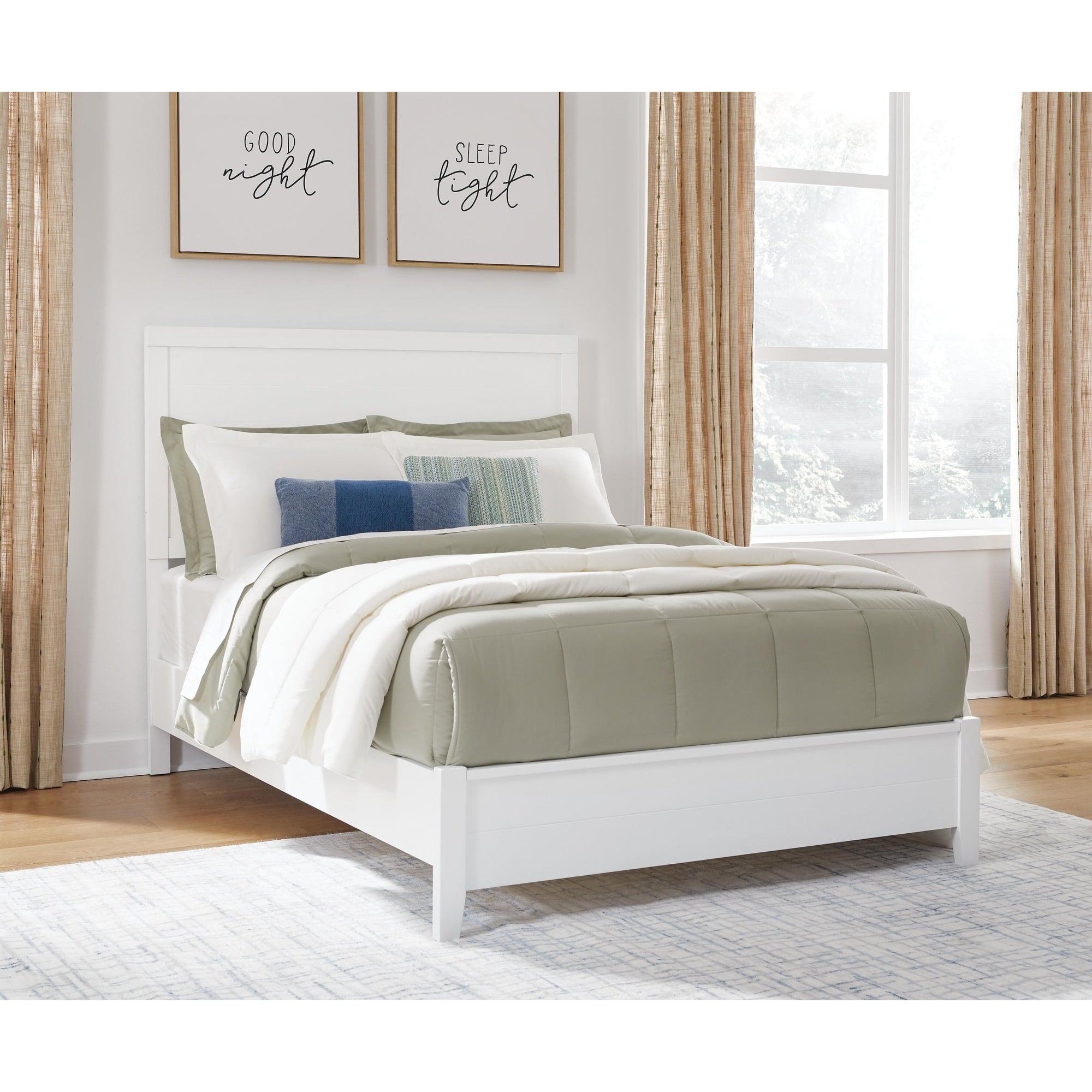 Signature Design By Ashley Binterglen White Panel Bed