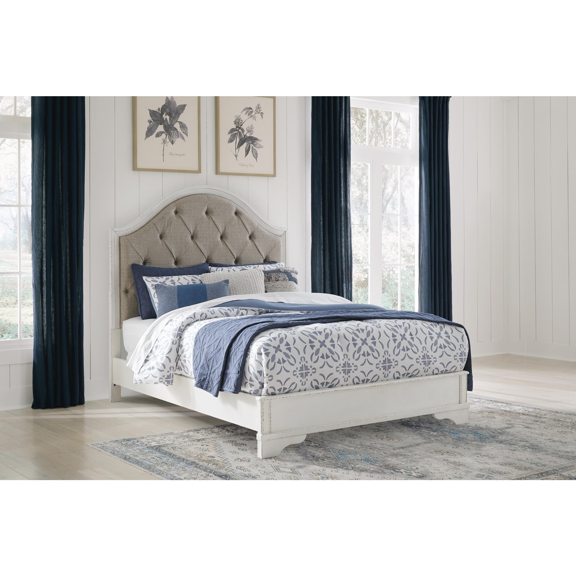 Signature Design By Ashley Blendon Gray Queen Upholstered Panel Bed