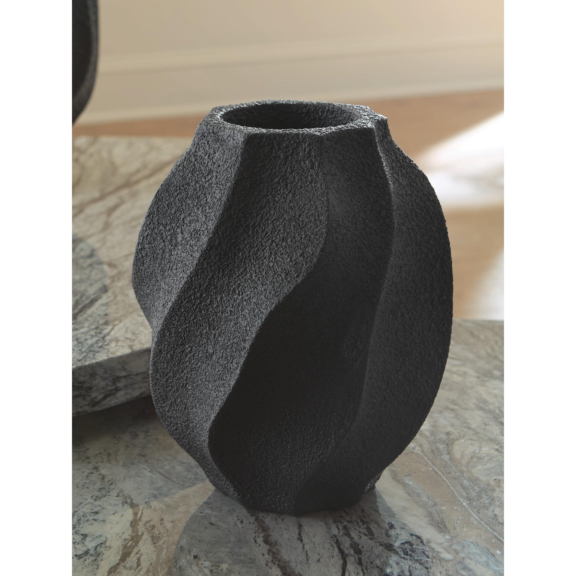Signature Design By Ashley Judworth Black Vase